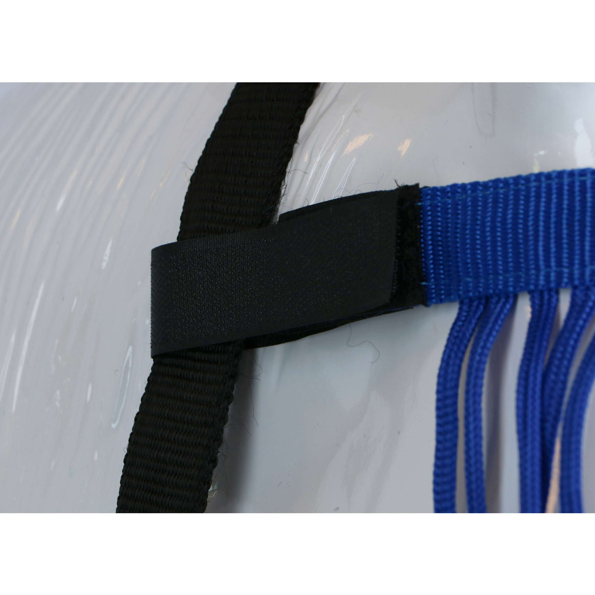 Kerbl Fliegenfransenband mit Klettverschluss Blau