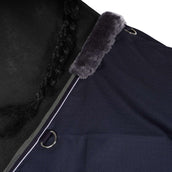 EQUITHÈME Tyrex mit Bauchlatz 600D 0g Navy/Grau Dots EQUITHÈME Tyrex mit Bauchlatz 600D 0g Navy/Grau Dots