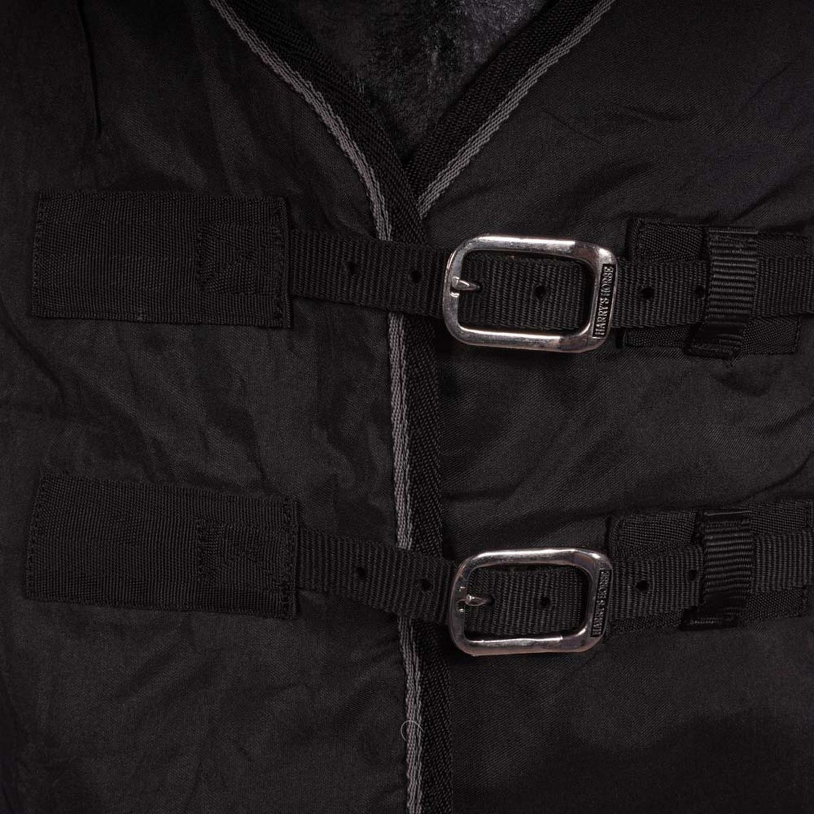 Harry's Horse Stalldecke Highliner 0g Navy mit Grauen Akzenten Harry's Horse Stalldecke Highliner 0g Navy mit Grauen Akzenten