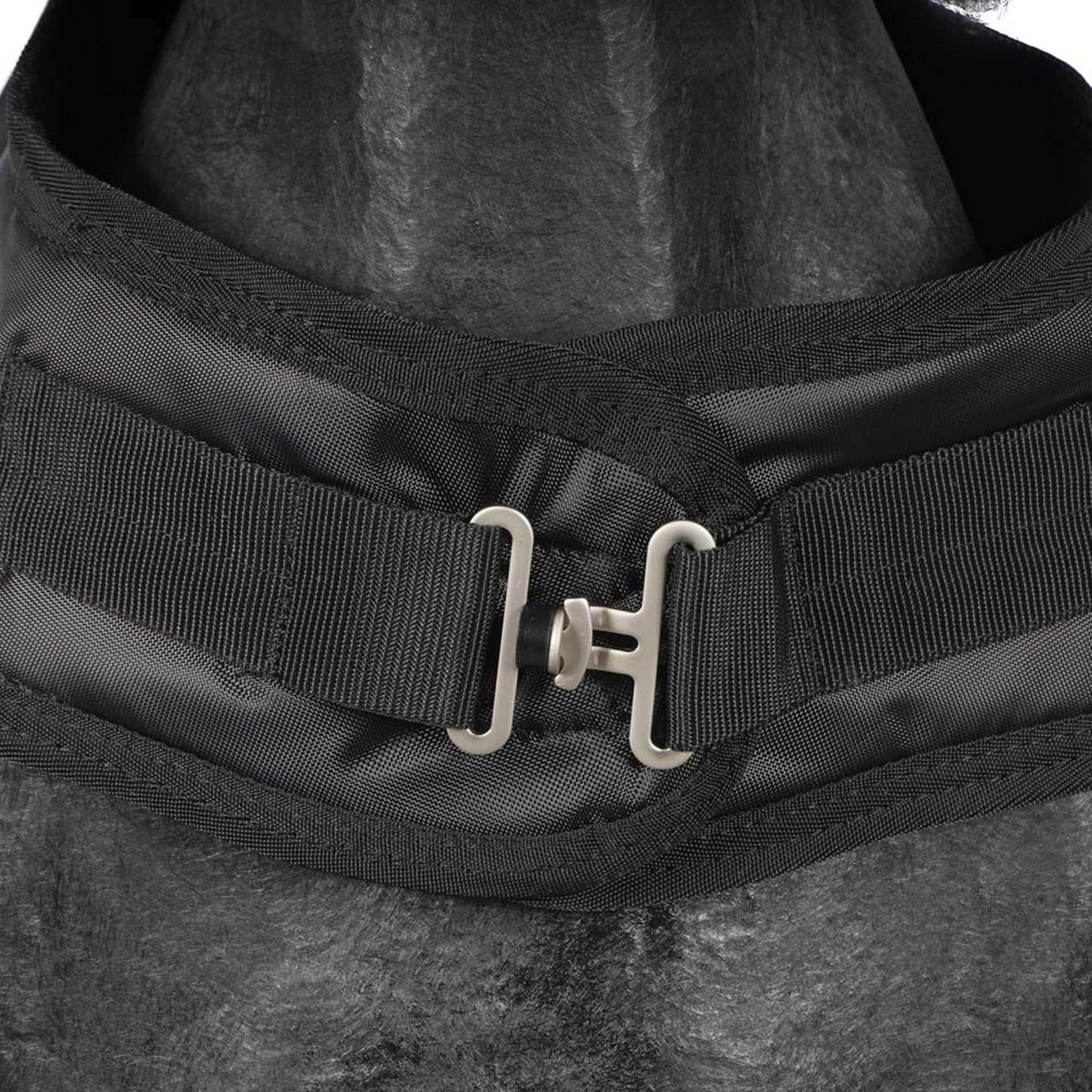 Back on Track Führdecke Schwarz Back on Track Führdecke Schwarz