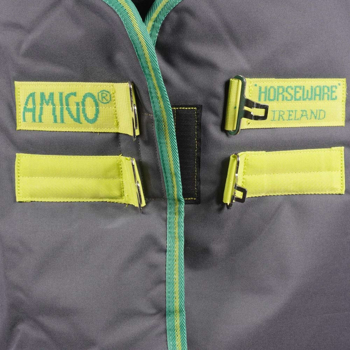 Amigo Turnout Medium Hero 900 200g Grey/Lime/Green