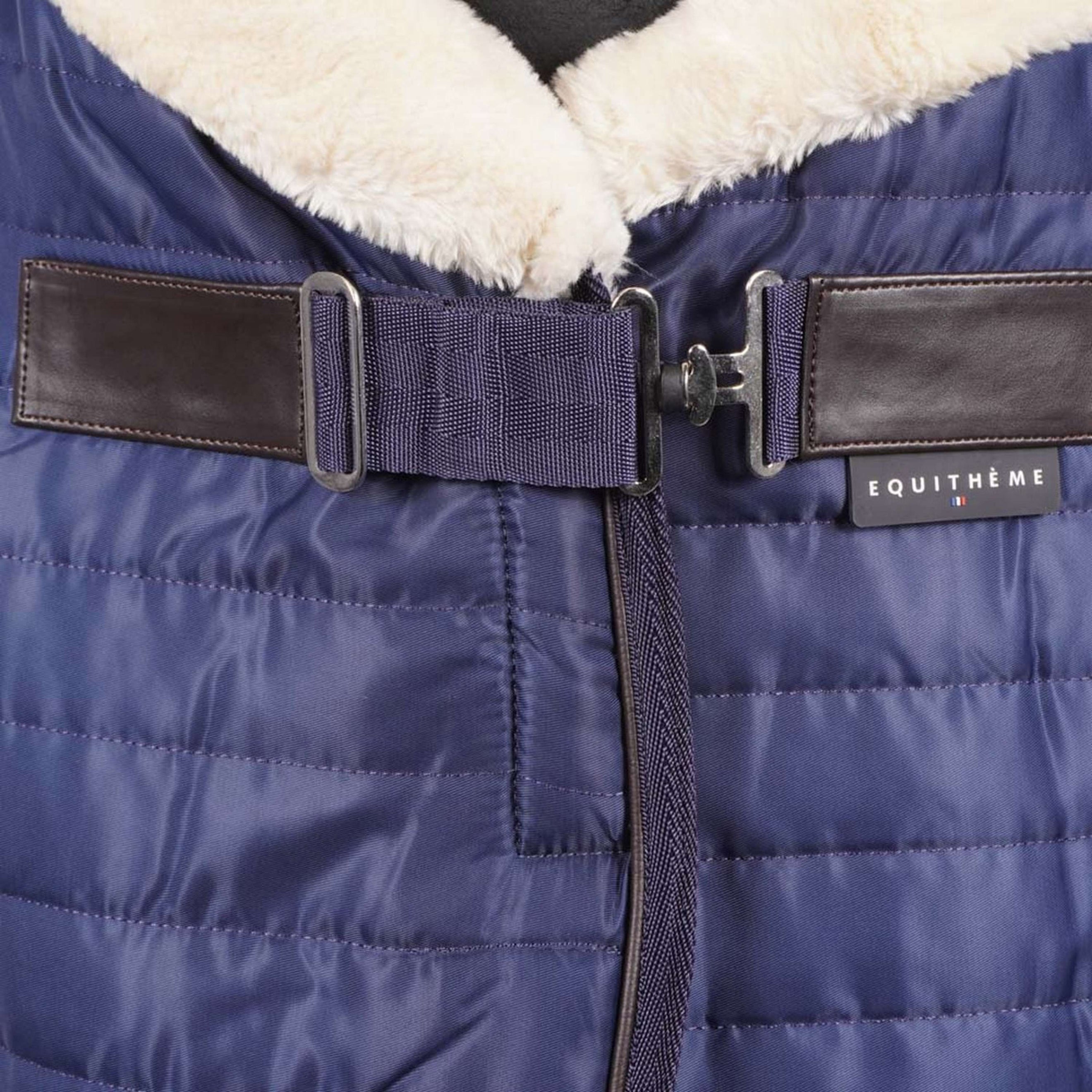 EQUITHÈME Stalldecke Teddy Gefüttert mit Synthetischem Schaffell Navy