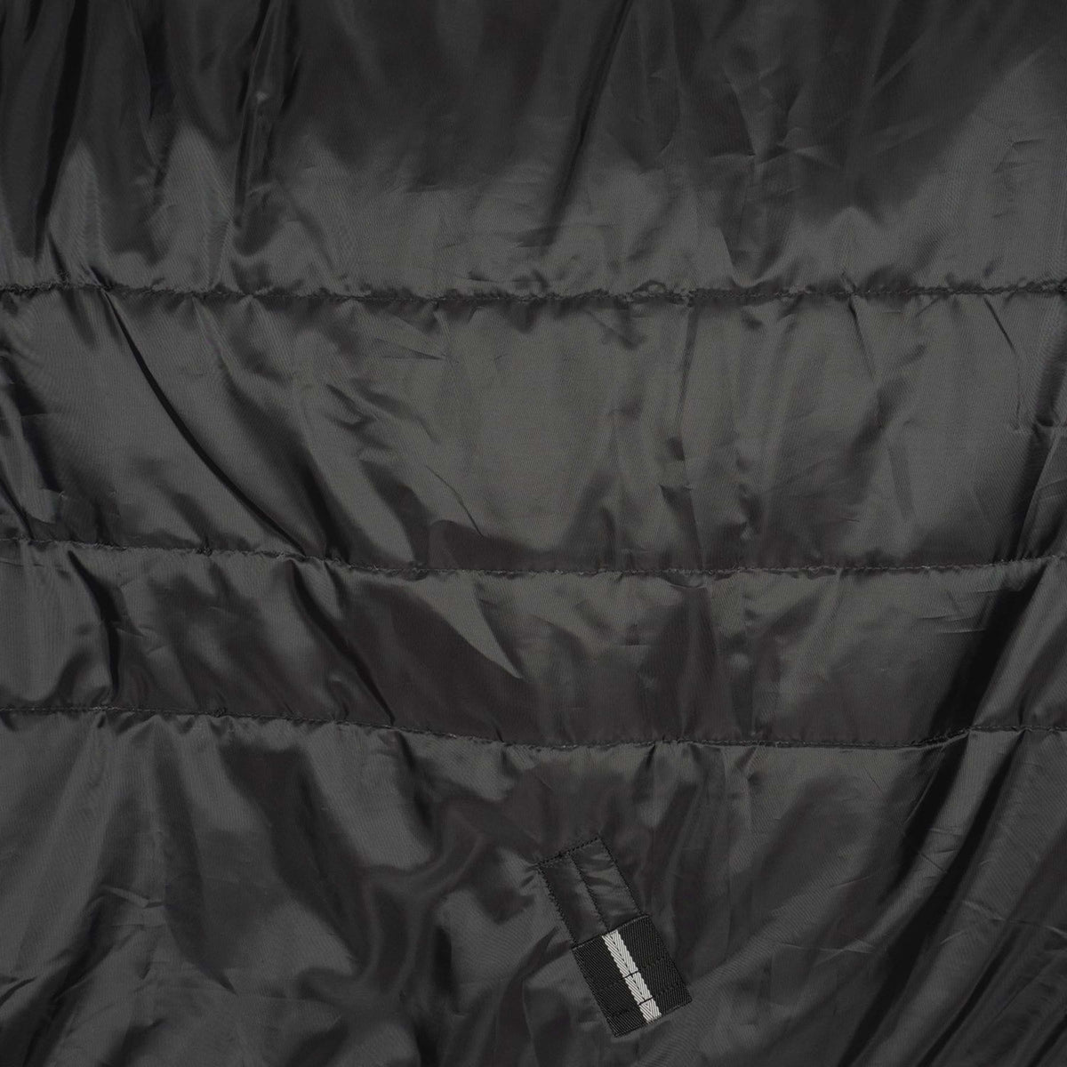 Amigo Liner Diamond Insulator 100g Schwarz/Silber