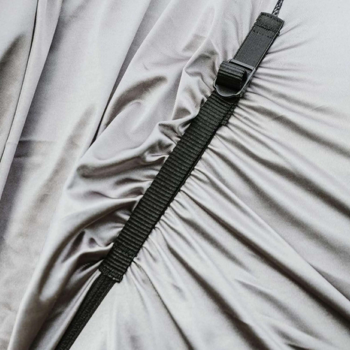 Riding World Ekzemerdecke Grau