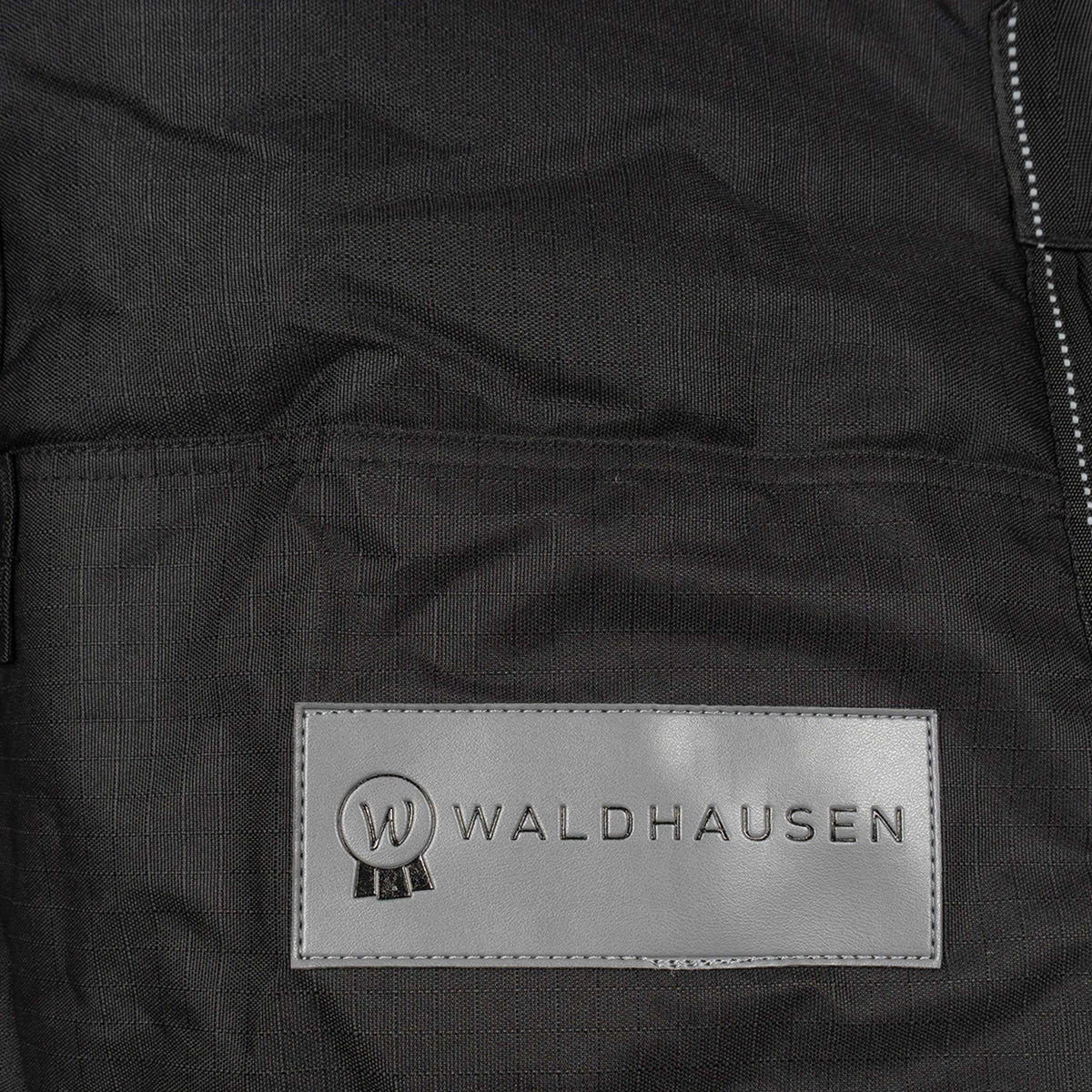 Waldhausen Outdoordecke Nordic High Neck Light 0g Schwarz