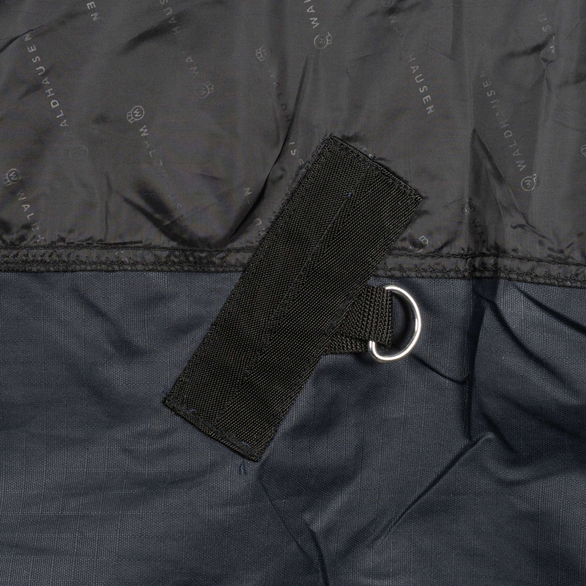 Waldhausen Outdoordecke Nordic High Neck Light 0g Nachtblau