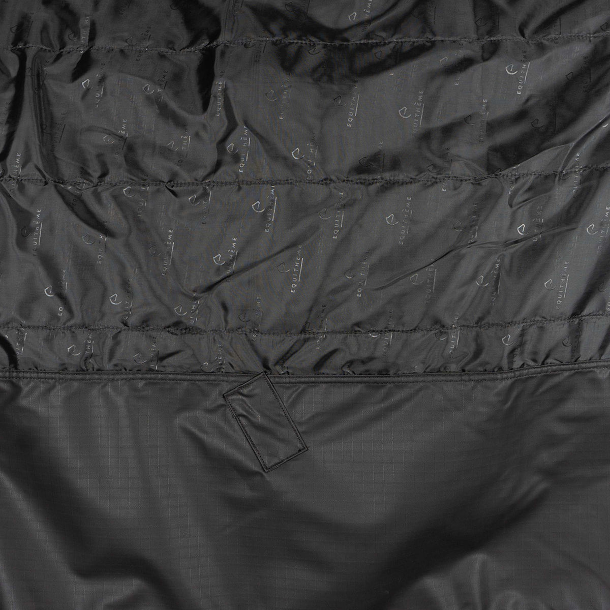 EQUITHÈME Outdoordecke Tyrex 600D Standard 150g Schwarz