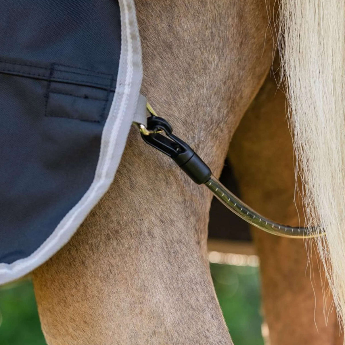 Amigo Turnout 1200D Plus Pony 50g Schwarz/Titangrau/Silber