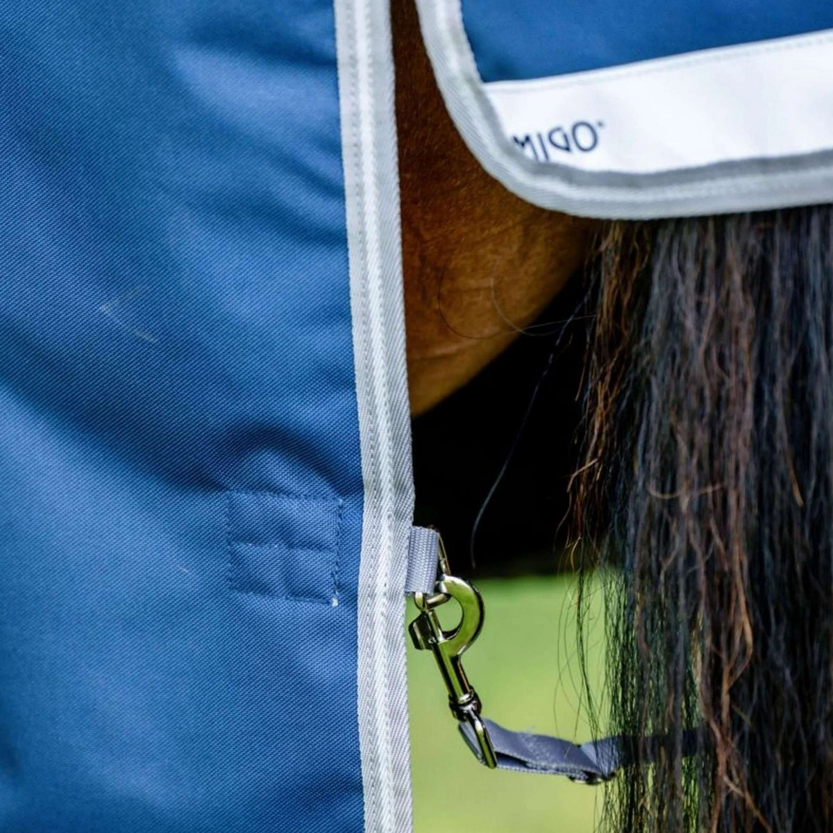 Amigo Wug Turnout 1200D 50g Marineblau/Titangrau/Silber