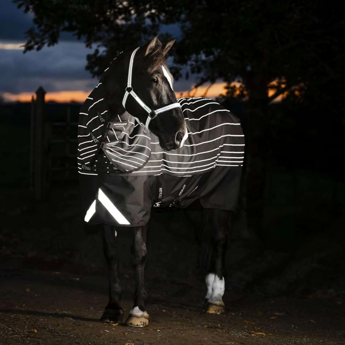 Amigo Turnout Rug FieldSafe Reflectech Plus 1200D 0g Black/Reflective/Black