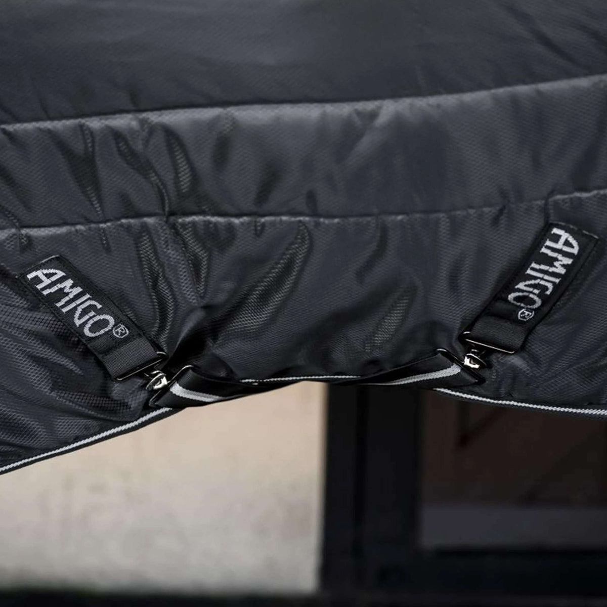 Amigo Ripstop Insulator Stable 350g Black/Black/Silver