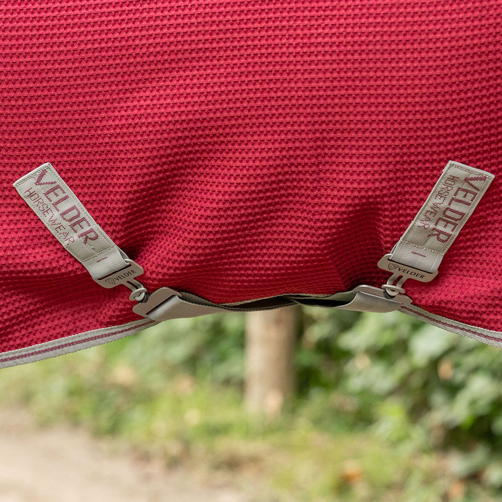Velder Horsewear Premium Waffle Cooler Rug Maulbeeren Rot