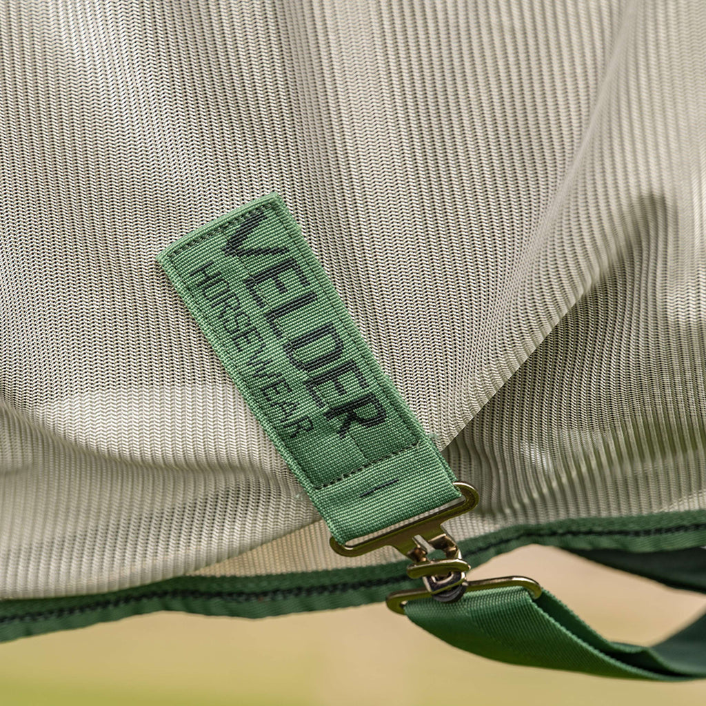 Velder Horsewear Essentials Pony Fliegendecke Mesh mit Halsteil Silber