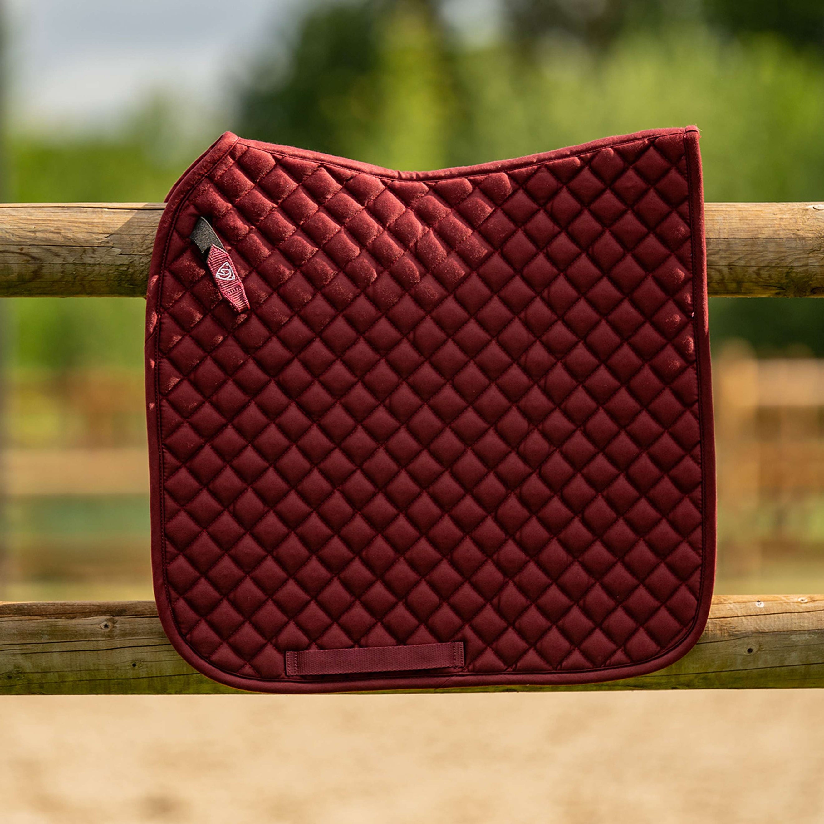 Velder Horsewear Essentials Schabracke Dressur Classic Bordeaux
