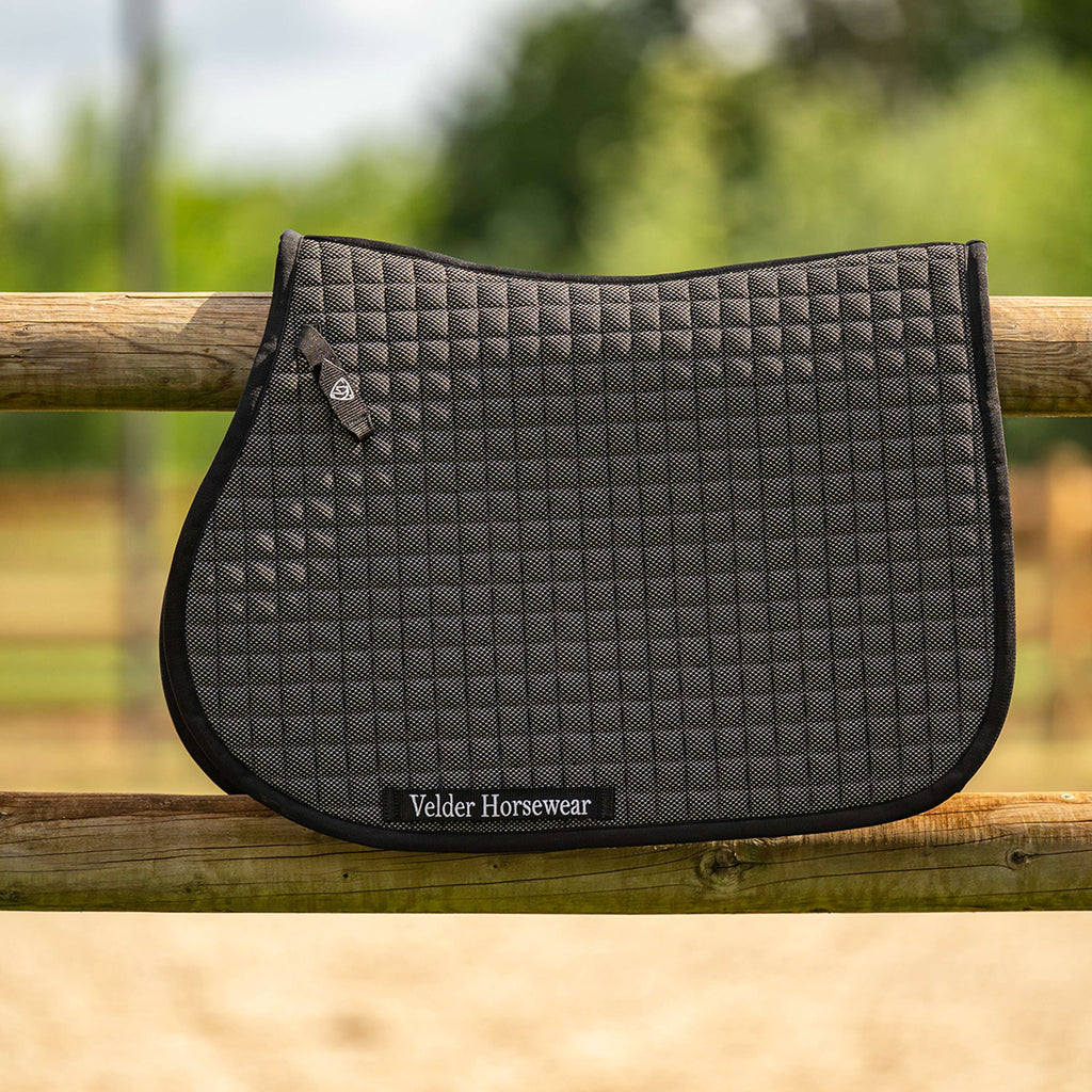 Velder Horsewear Premium Schabracke Bamboo Springen Schwarz
