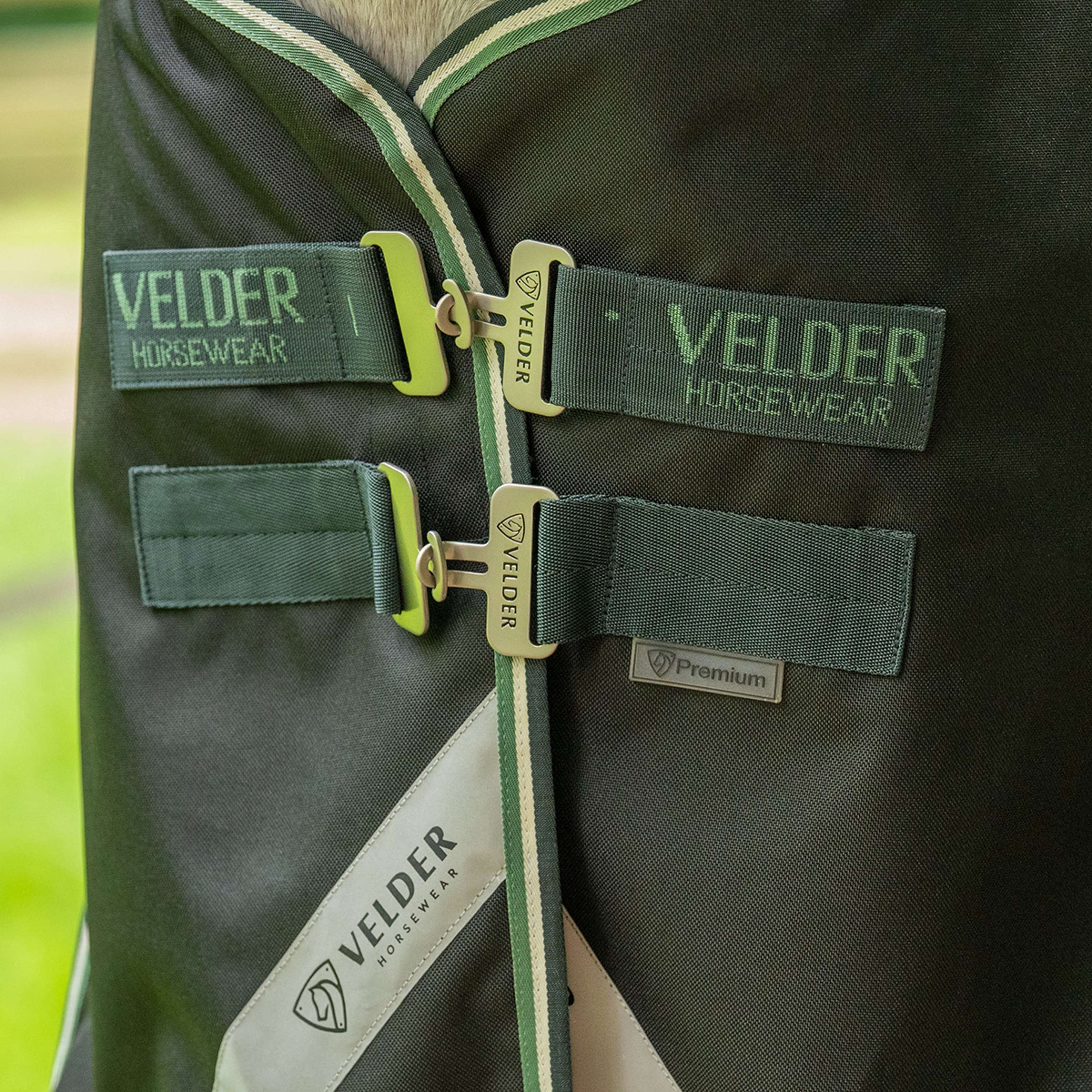 Velder Horsewear Turnout 1200D 0g T Bar Night Forest Velder Horsewear Turnout 1200D 0g T Bar Night Forest