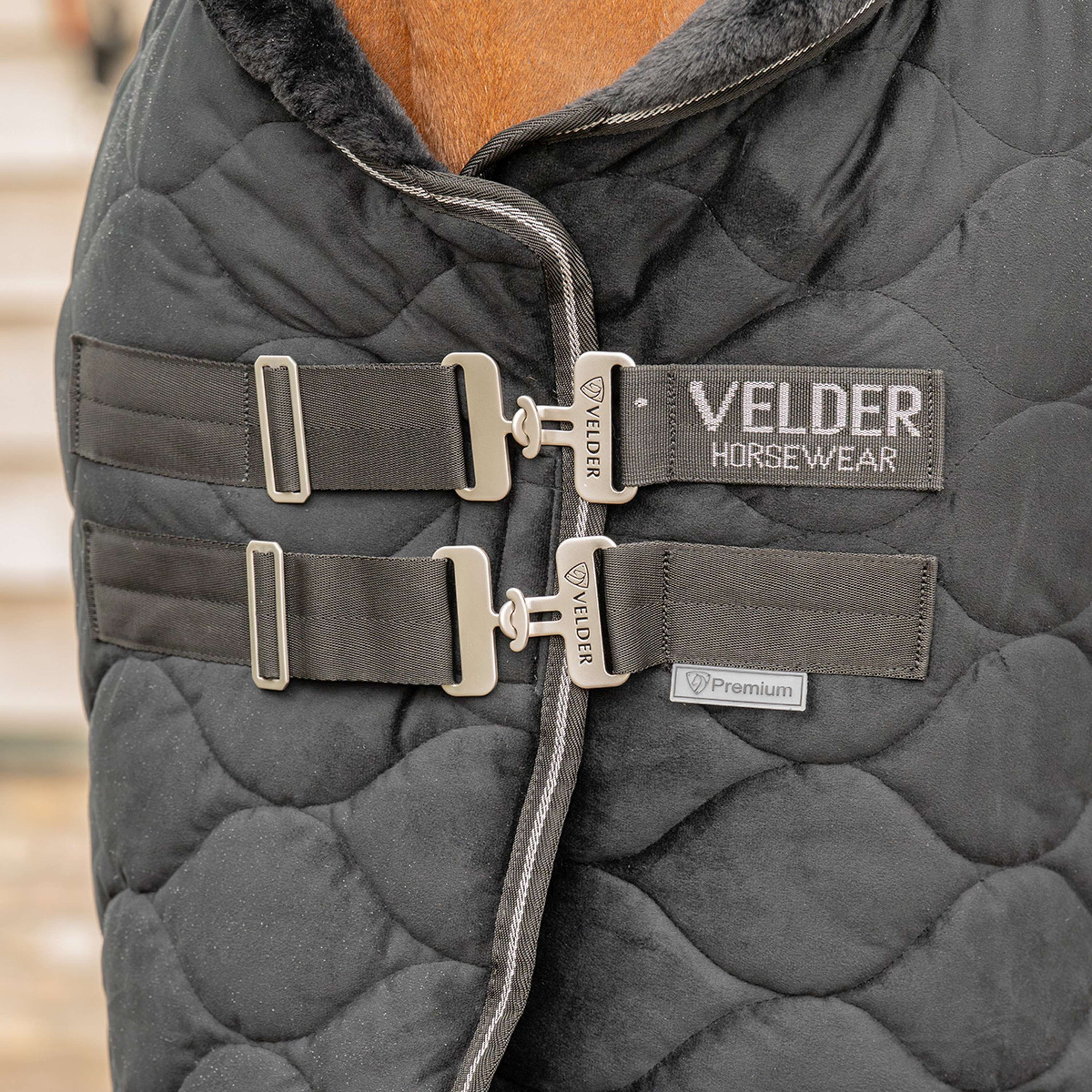 Velder Horsewear Premium Showdecke Satin Glow Black Night