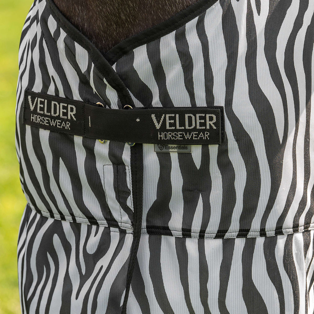 Velder Horsewear Essentials Fliegendecke mit Halsteil Zebra Schwarz/Weiß