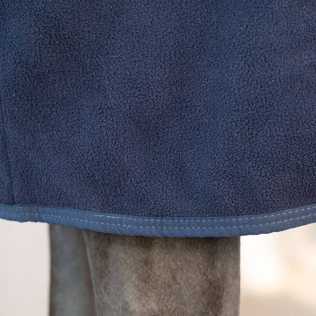 Velder Horsewear Essentials Fleecedecke Comfy mit Halsteil Navy
