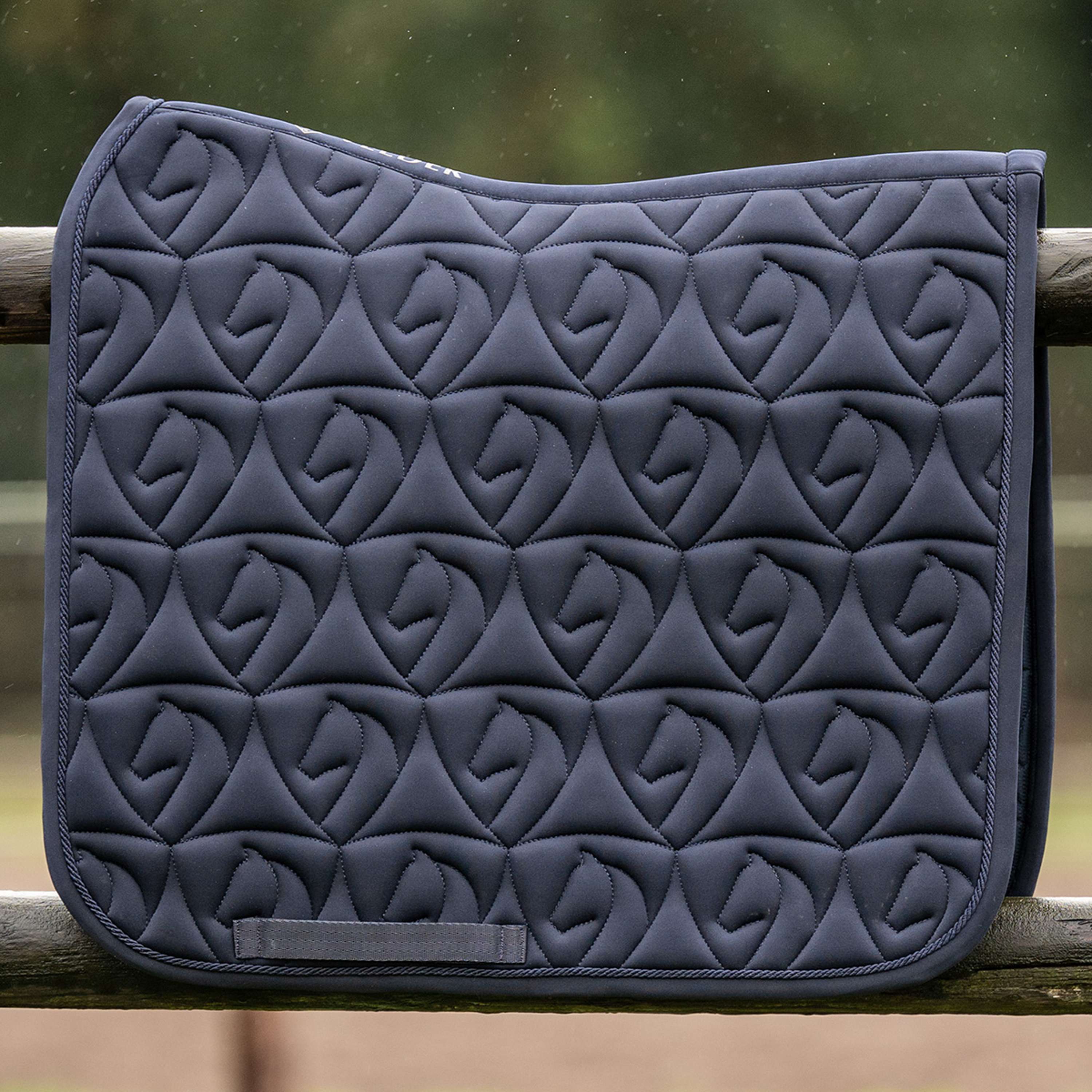 Velder Horsewear Schabracke Unibeau Dressur Navy