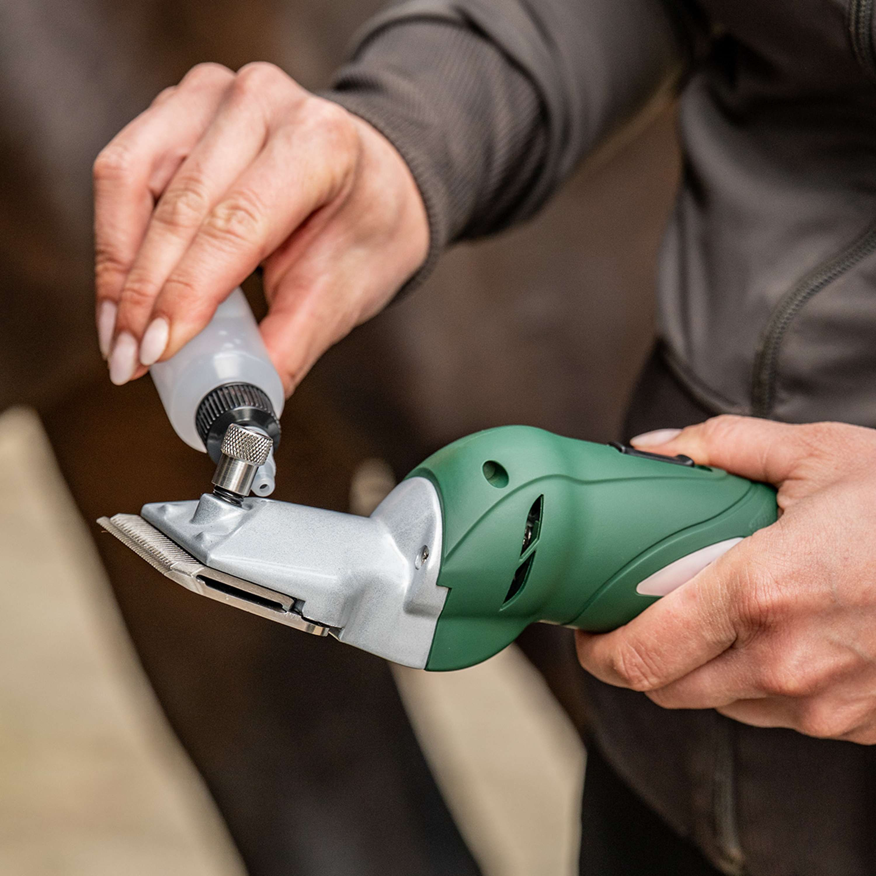 Agradi Horse Akku-Schermaschine HC-2600 Grün