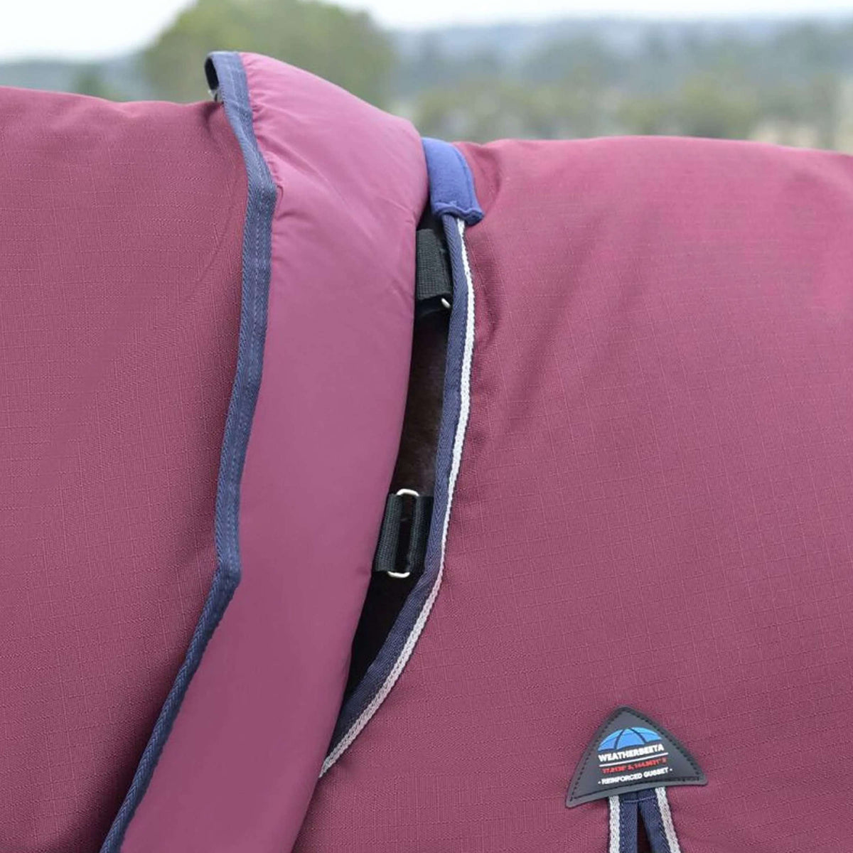 WeatherBeeta ComFiTec Essential Turnout Detach-A-Neck 50g Burgund/Navy