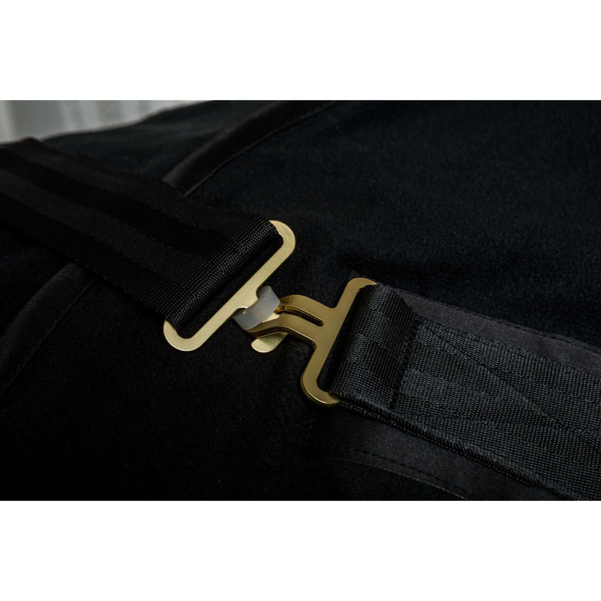 Back on Track Abschwitzdecke Deep Nights Fleece Schwarz