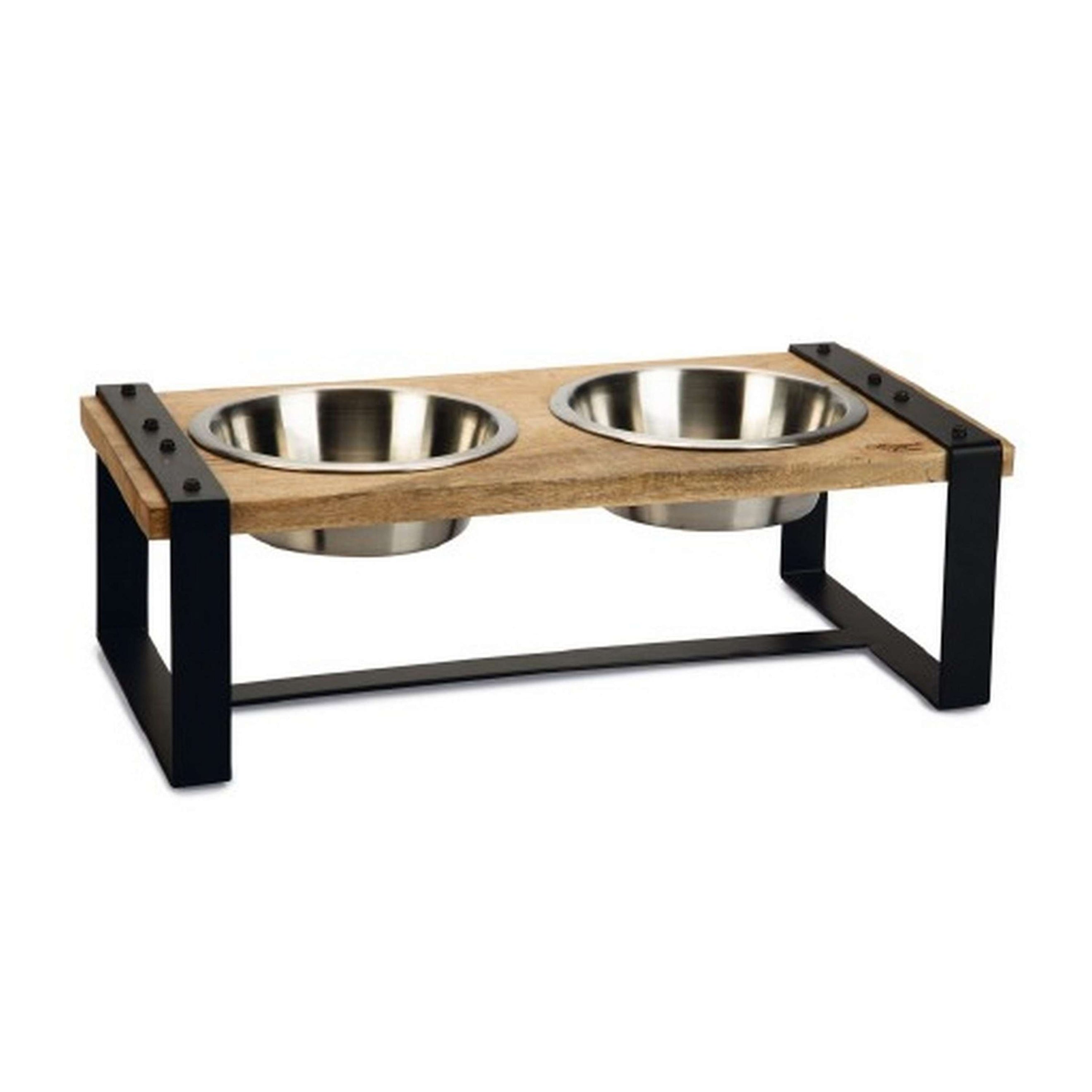 Designed by Lotte Dinnerset Karinto Braun Designed by Lotte Dinnerset Karinto Braun