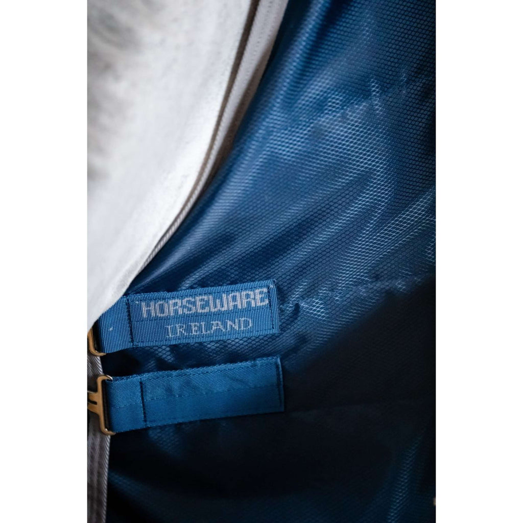 Horseware Therapy Ionic Stable 50g Imperialblau/Silber/Marineblau