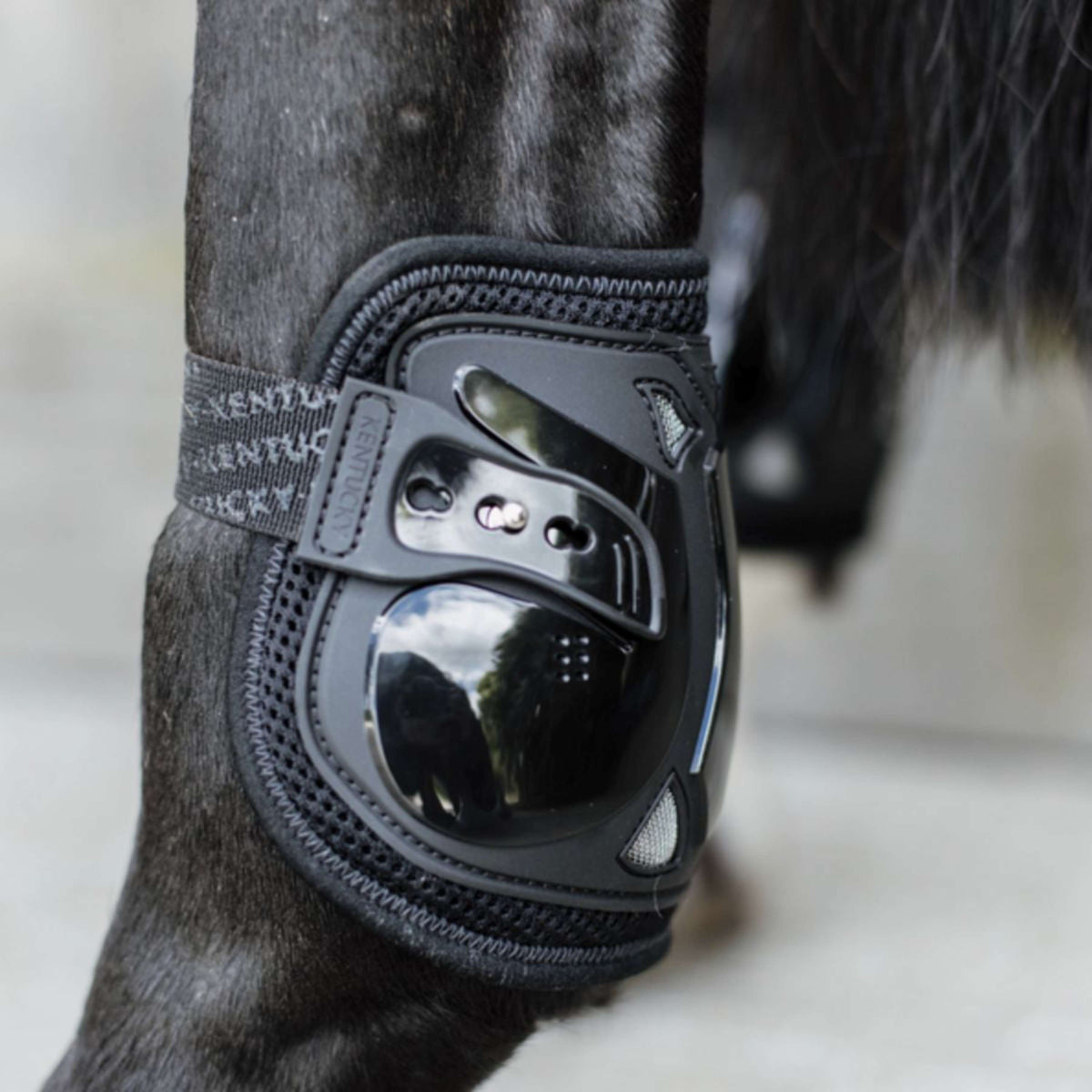 Kentucky Horsewear Kugelschützer Moonboots Air Schwarz