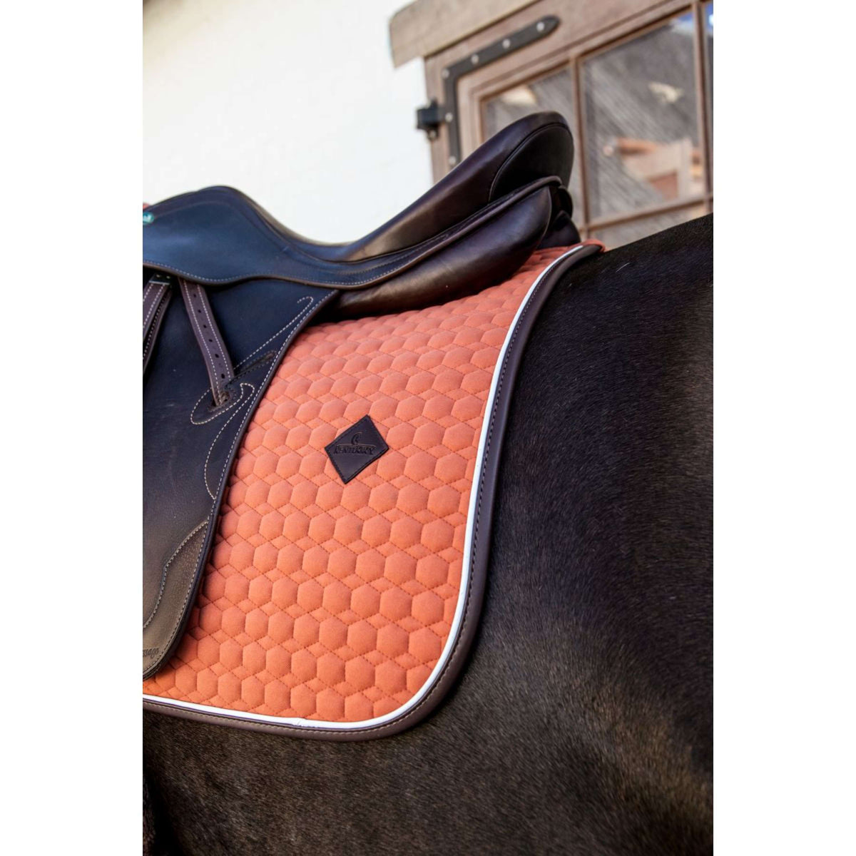 Kentucky Dressur Satteldecke Classic Leder Orange