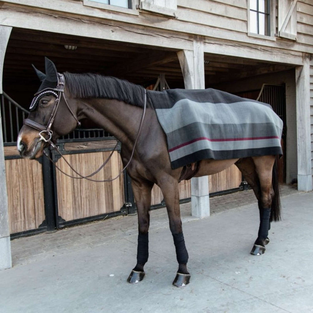 Kentucky Fleecedecke Heavy Square Stripes Schwarz/Grau