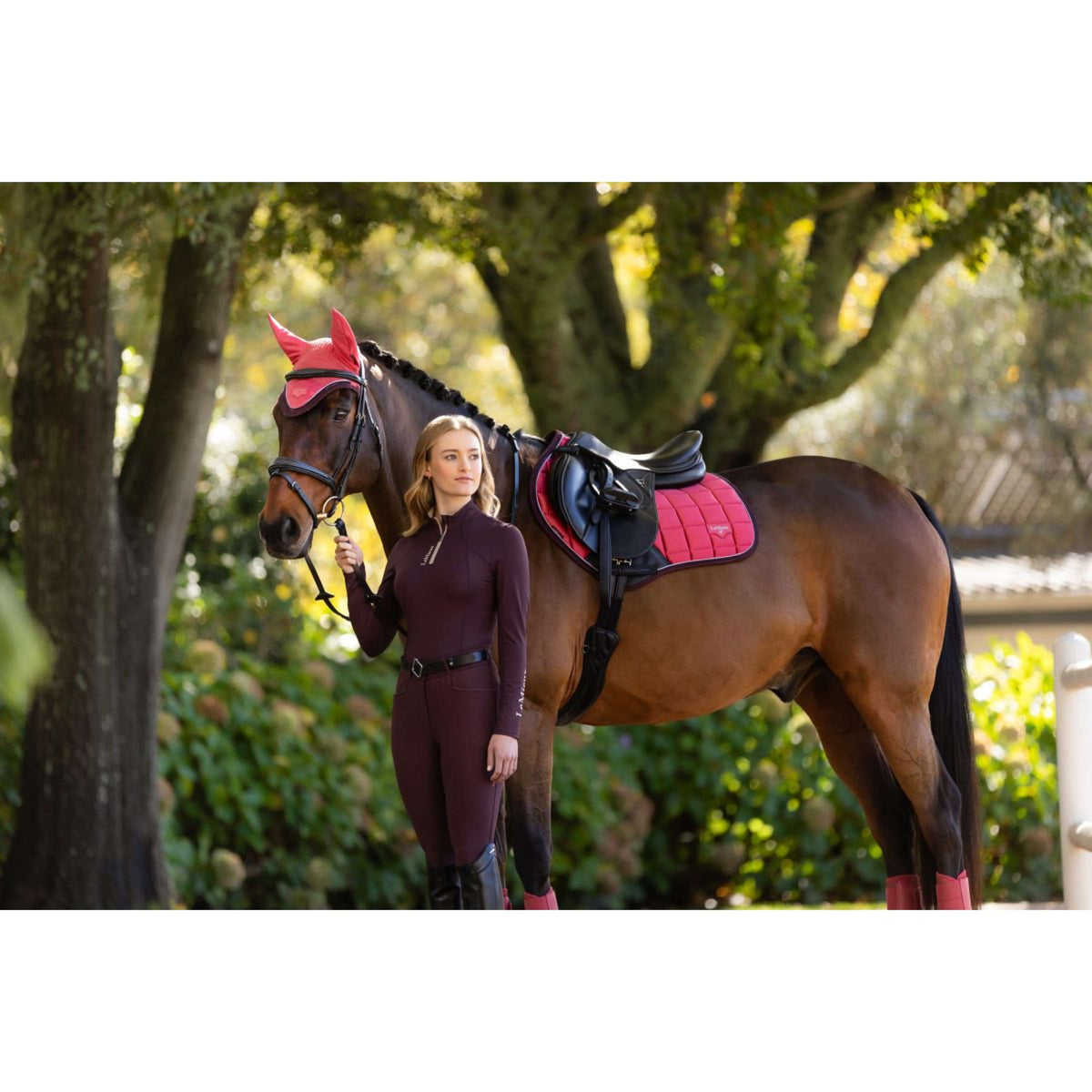 LeMieux Schabracke Loire Classic Springen Cranberry