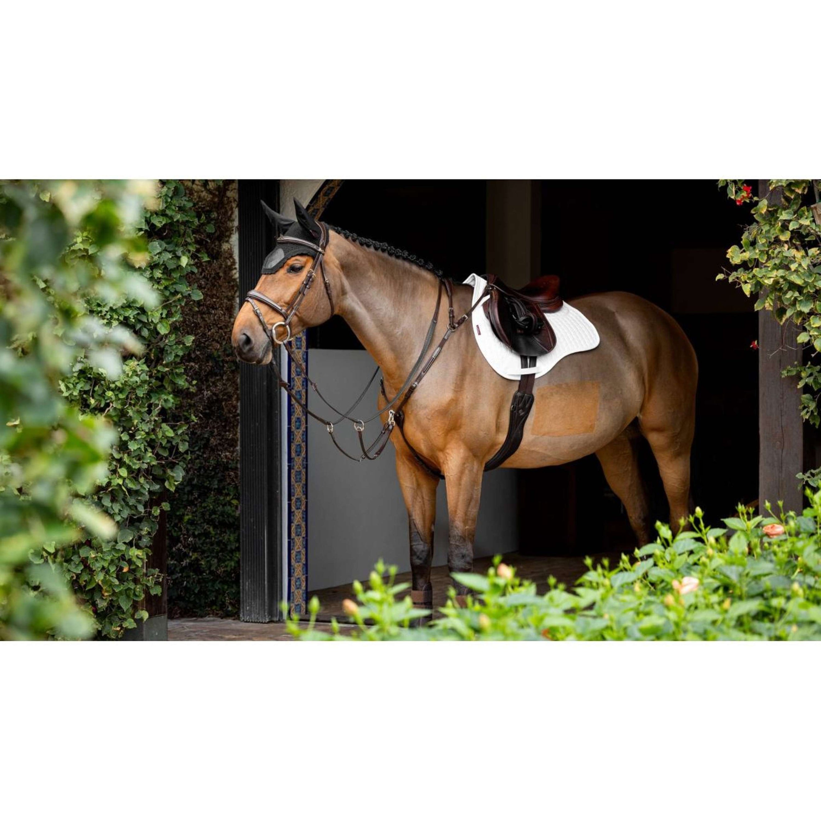 LeMieux Schabracke Prosorb Plain 2 Pocket Vielseitigkeit Weiß LeMieux Schabracke Prosorb Plain 2 Pocket Vielseitigkeit Weiß