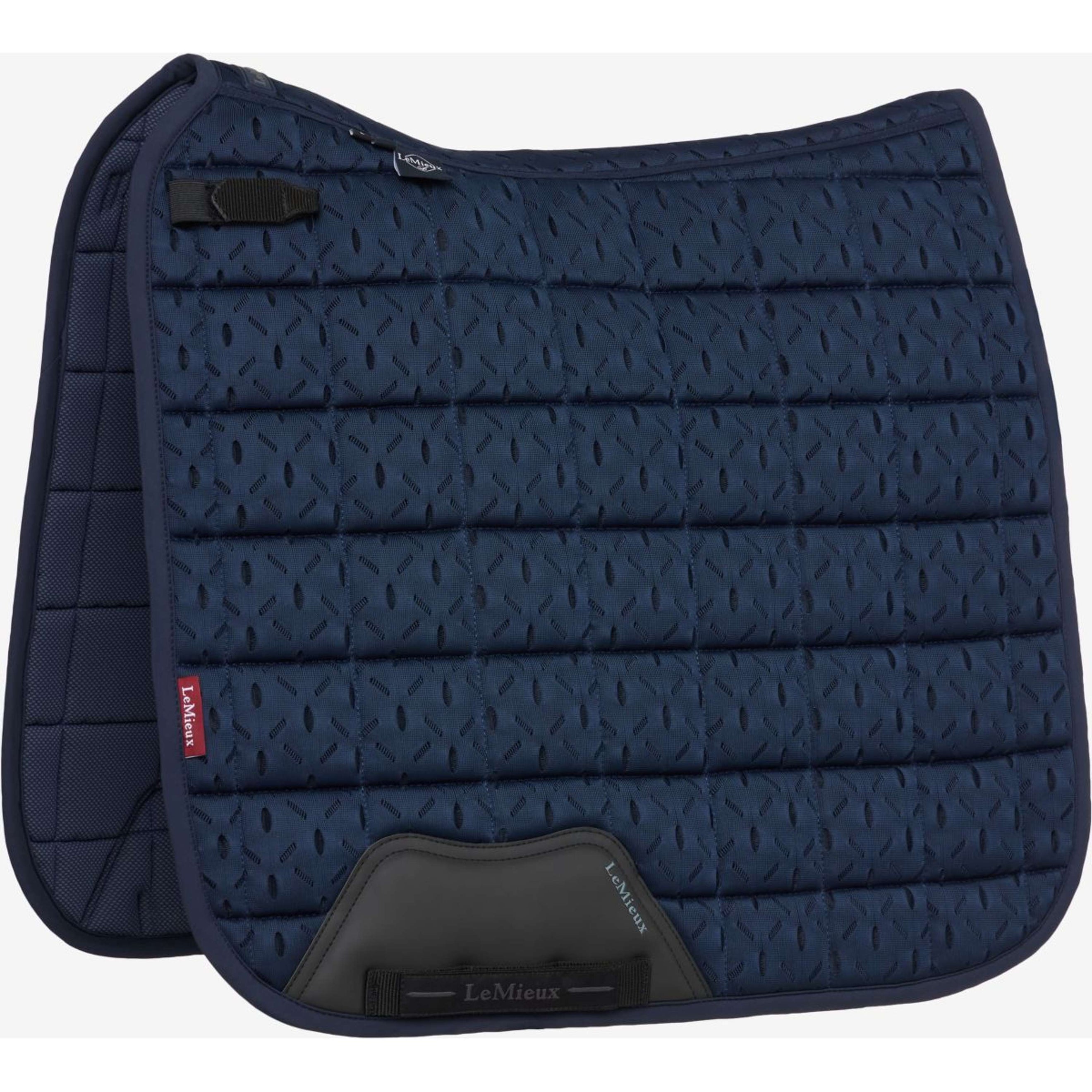 LeMieux Schabracke 3D Mesh Self-Cool Square Dressur Navy LeMieux Schabracke 3D Mesh Self-Cool Square Dressur Navy