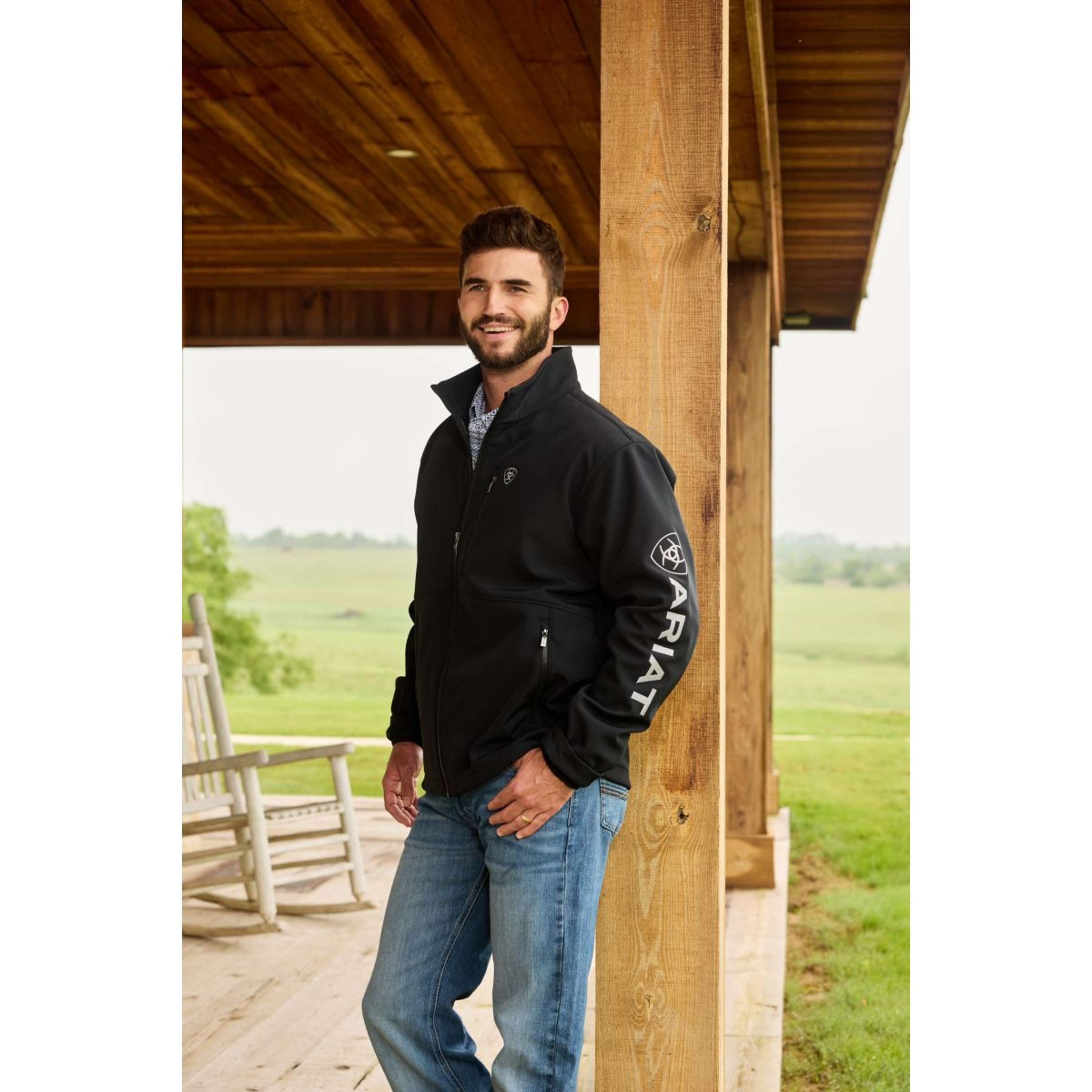 Ariat Softshellweste Logo Herren Schwarz