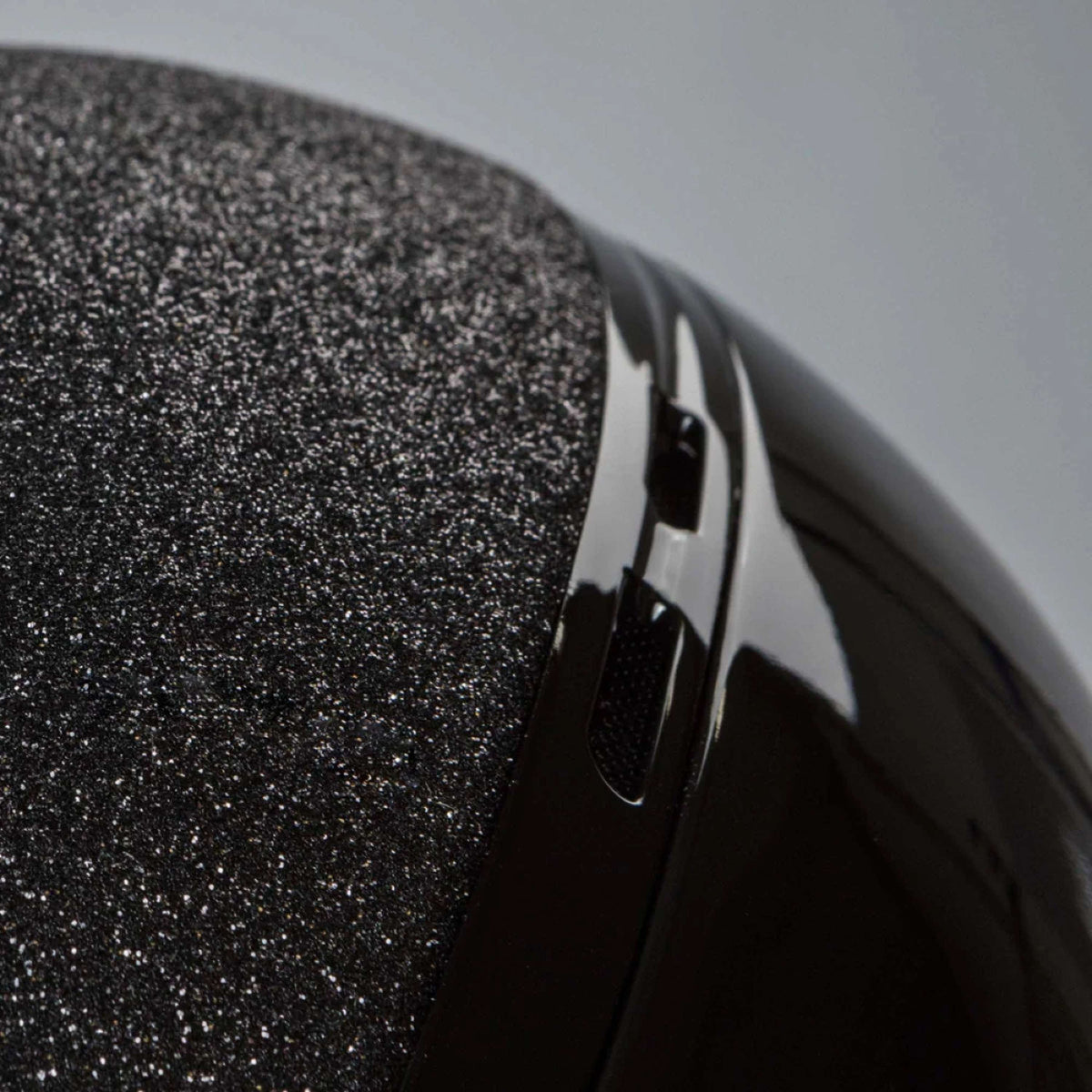 Back on Track Reithelm Caracas Schwarz