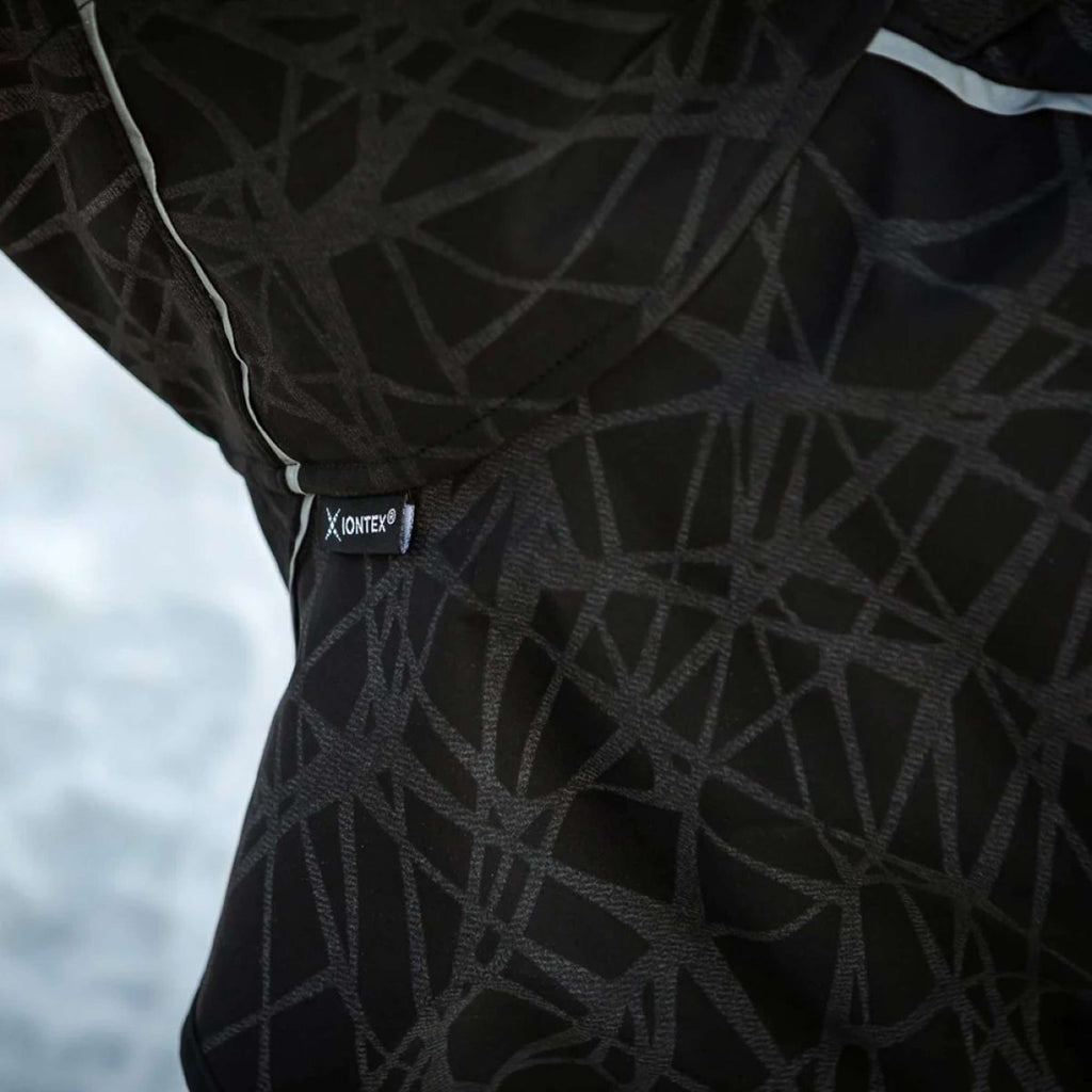 Back on Track Hundejacke BARK Schwarz/Grau