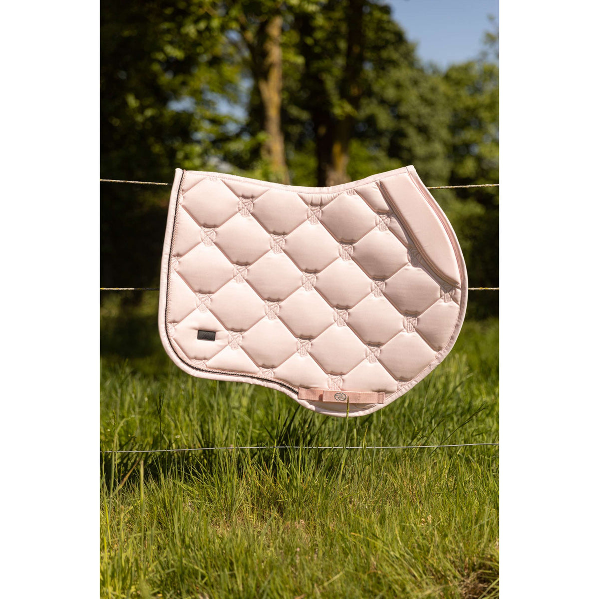 BR Schabracke Kato Springen Lotus