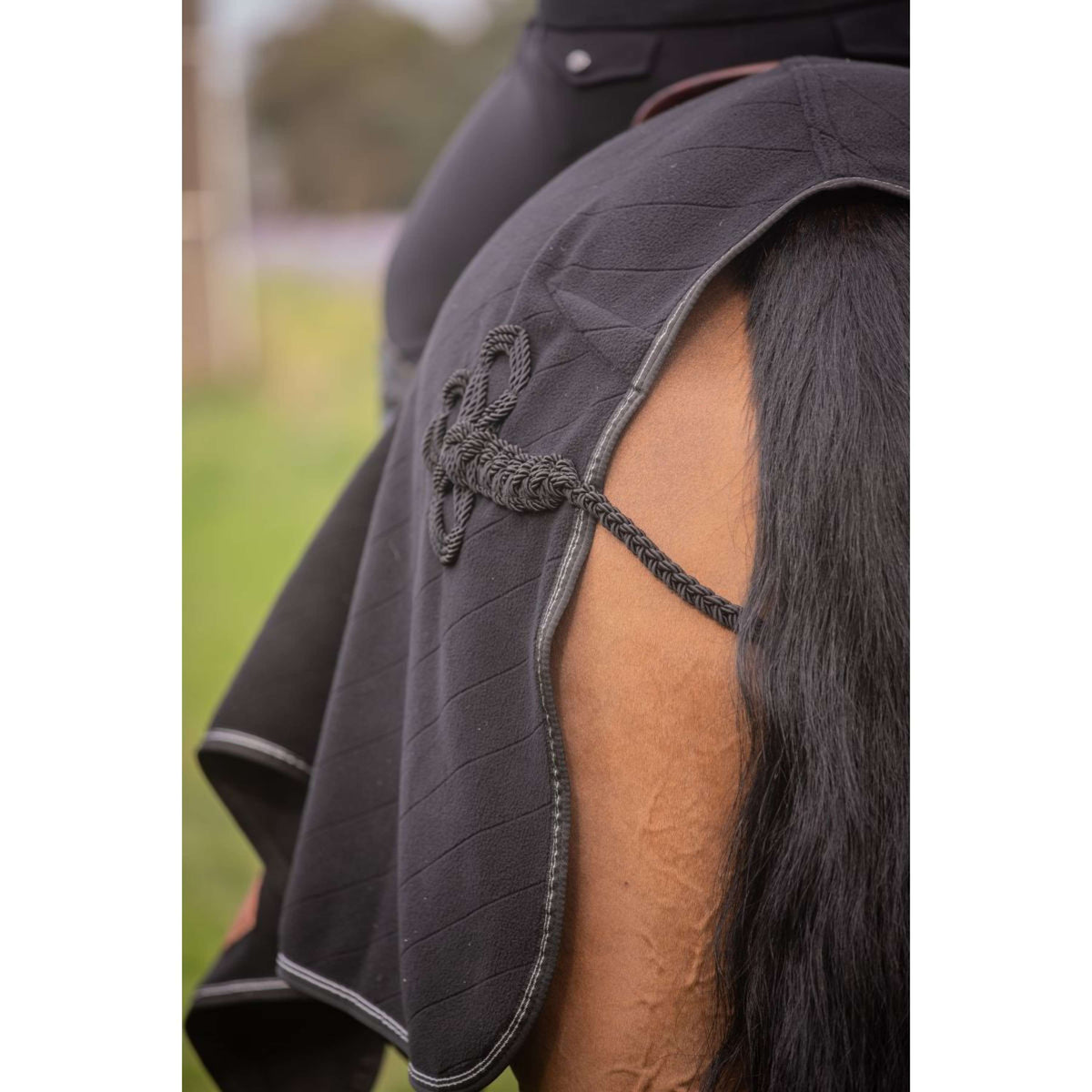 Paddock Ausreitdecke Diagonal Schwarz