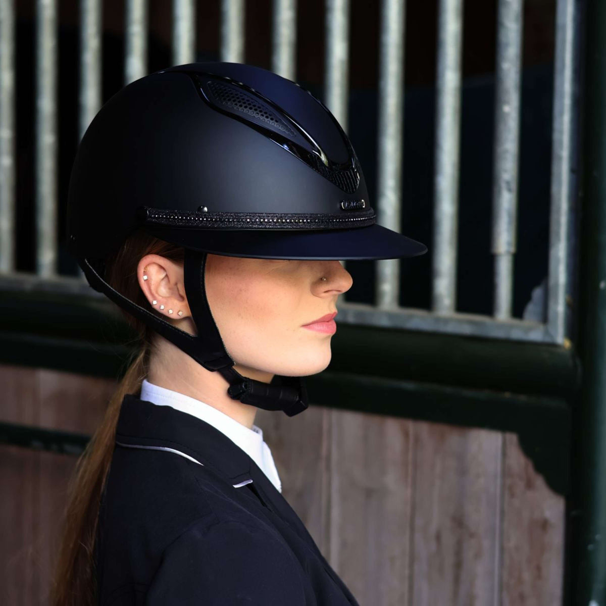 Lami-Cell Kappenriemen Strass Schwarz