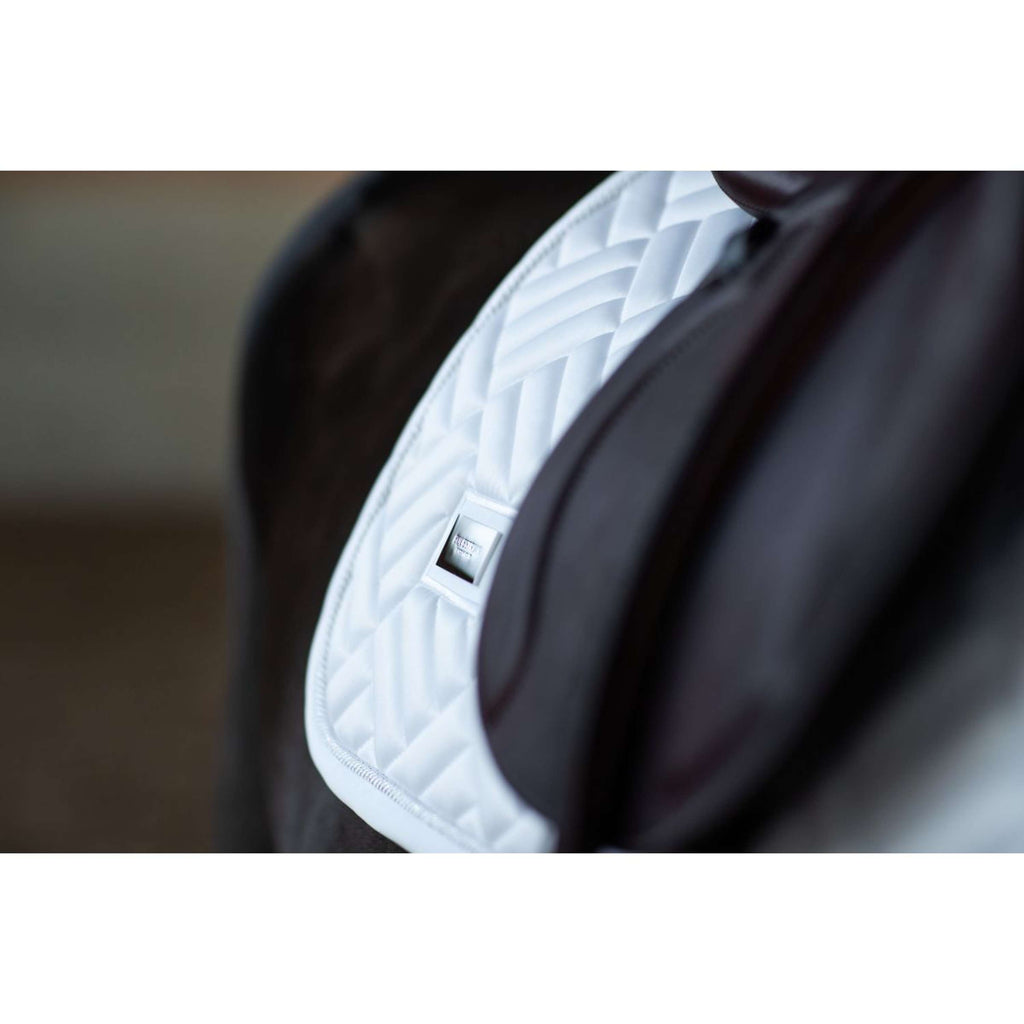 Equestrian Stockholm Schabracke Modern Springen White Silver