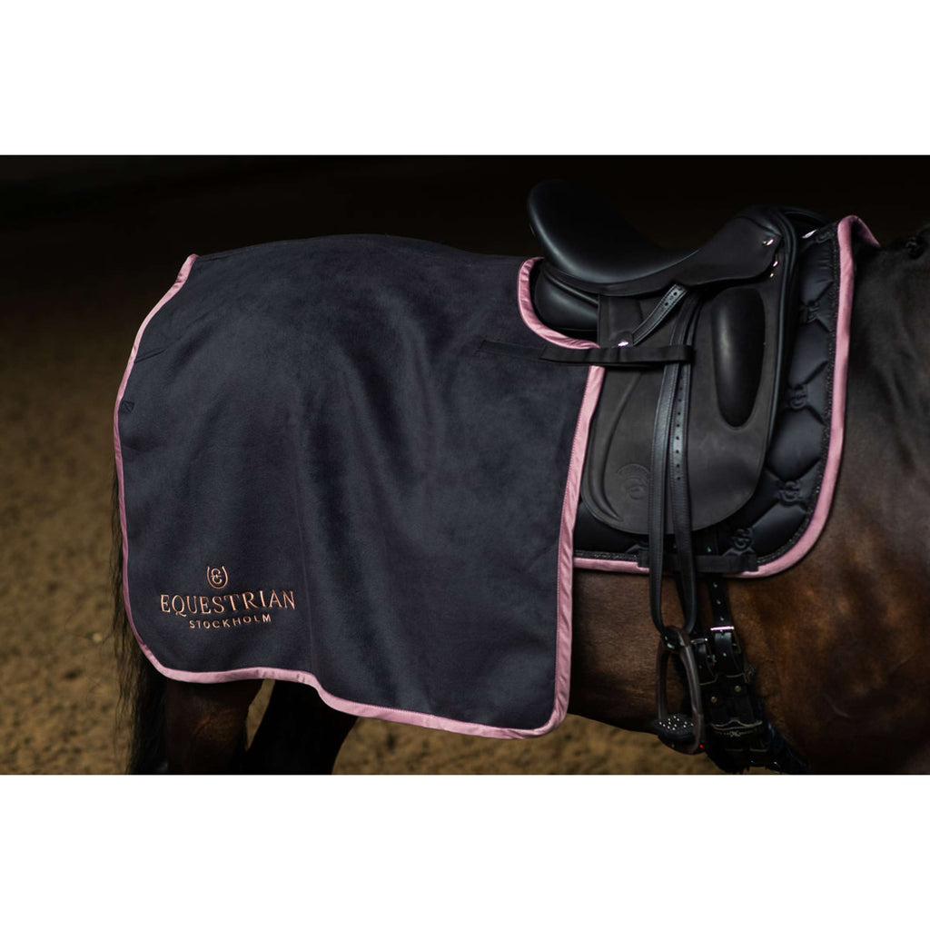 Equestrian Stockholm Quarter Sheet Heavy Fleece Schwarz/Blush