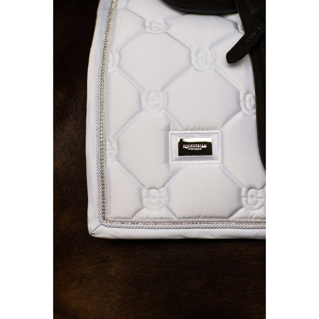 Equestrian Stockholm Schabracke Crystal Shine Dressur Weiß