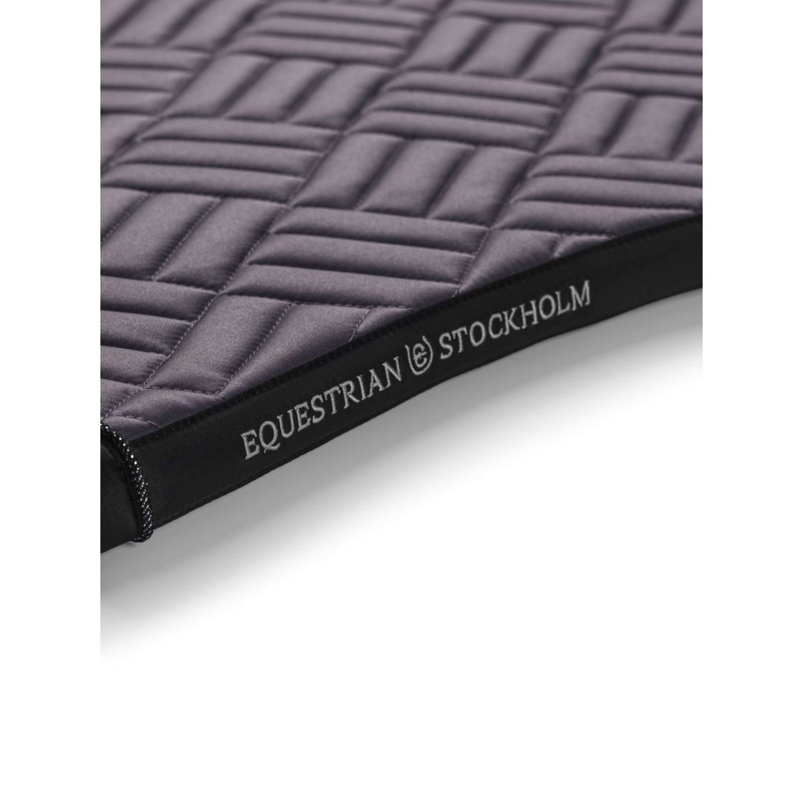 Equestrian Stockholm Schabracke Modern Dressur Dark Violet