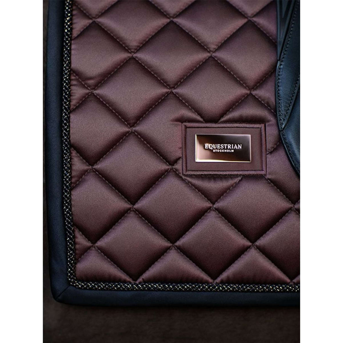 Equestrian Stockholm Schabracke Dressur Endless Glow