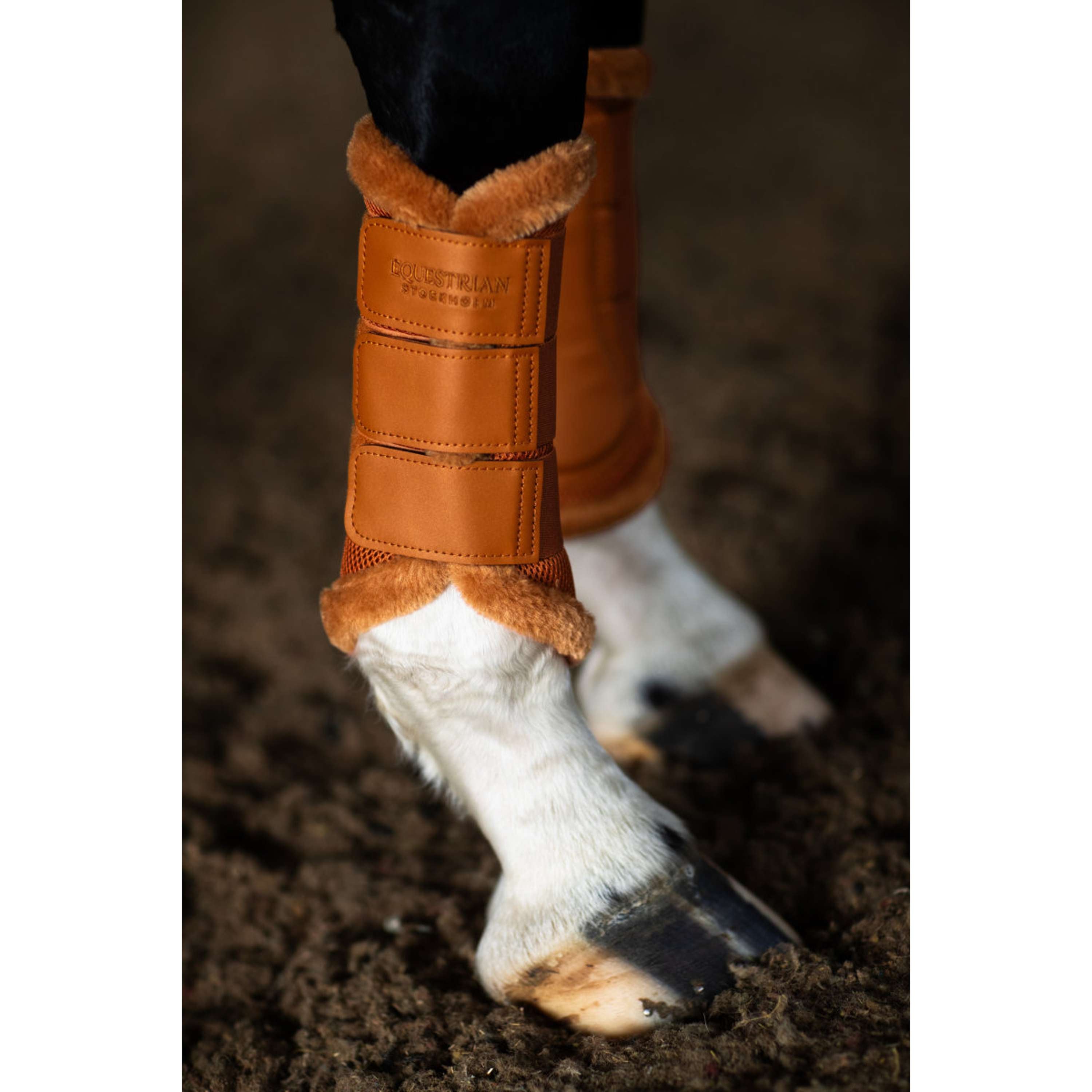 Equestrian Stockholm Gamaschen Fur Mesh Chestnut