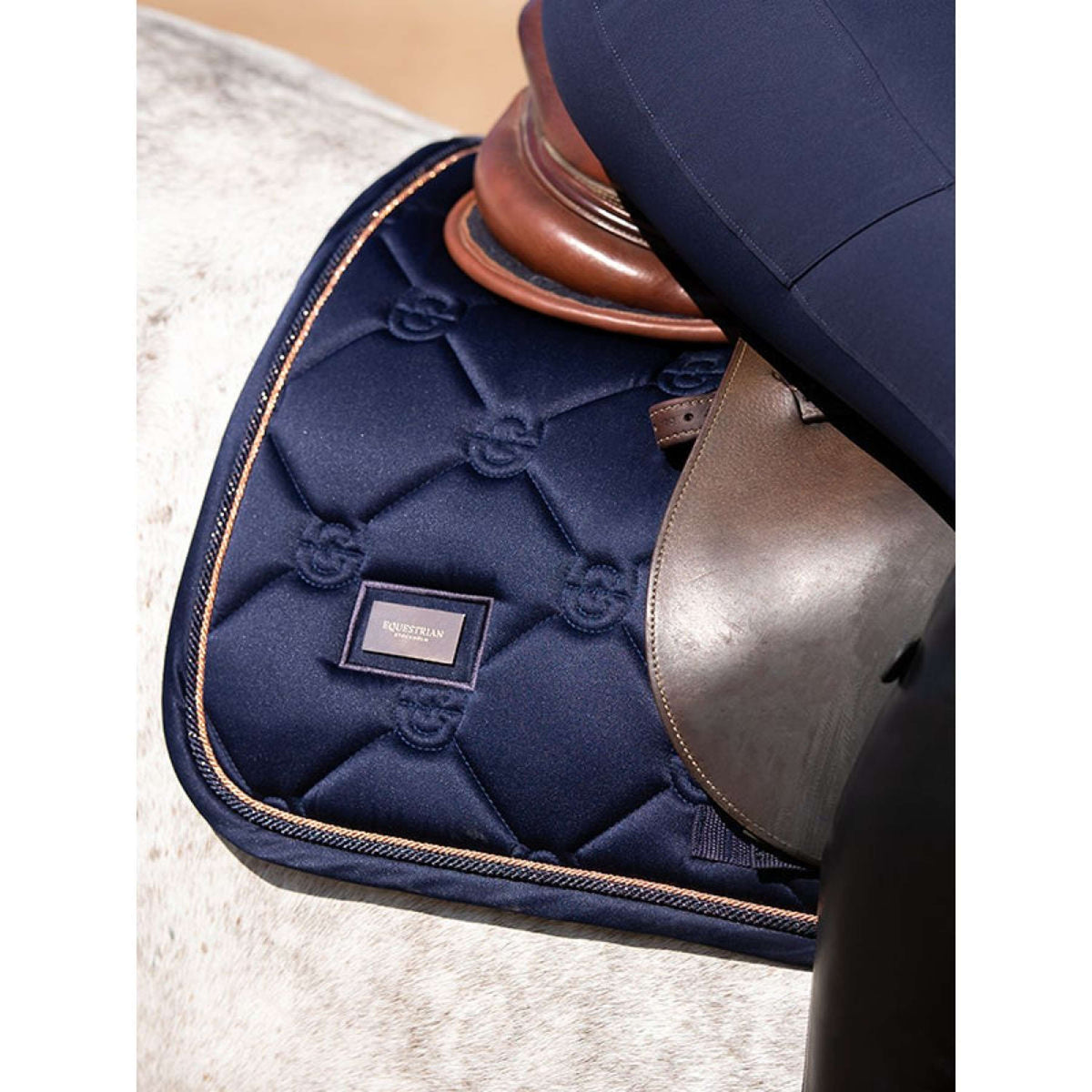 Equestrian Stockholm Schabracke Springen Lagoon Blush