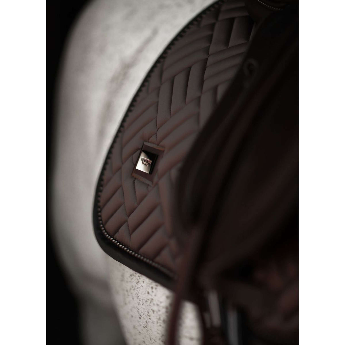 Equestrian Stockholm Schabracke Modern Springen Modern Mocha