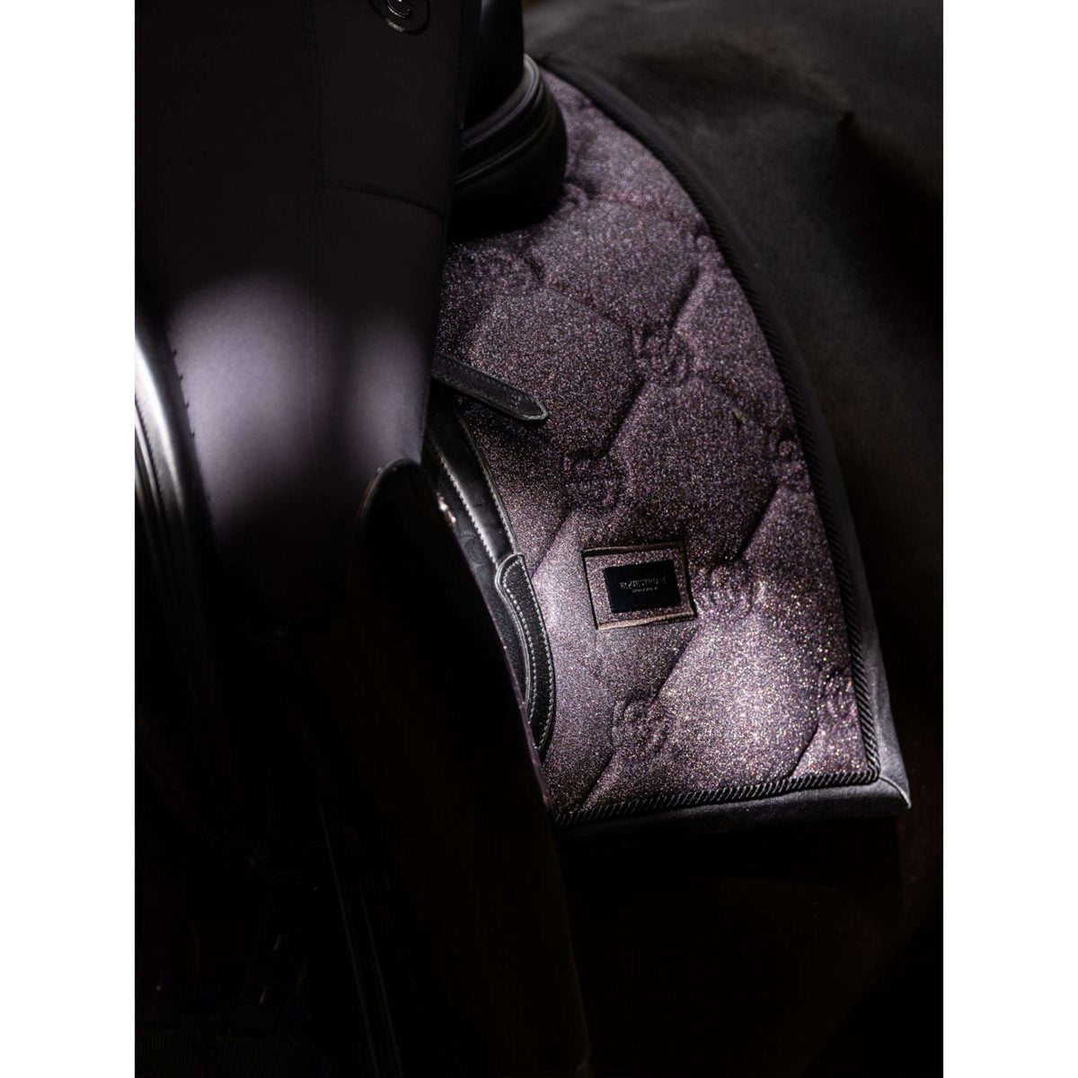 Equestrian Stockholm Schabracke Dressur Purple Glimmer
